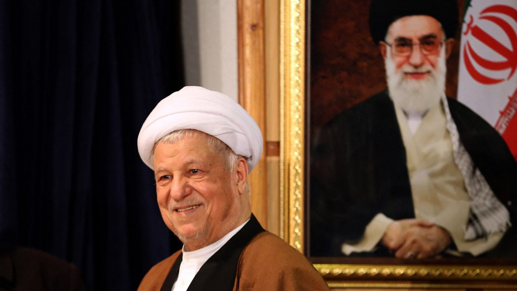 Iranian former president Akbar Hashemi Rafsanjani arrives for a press conference at the interior ministry in Tehran on December 21, 2015. (AFP)