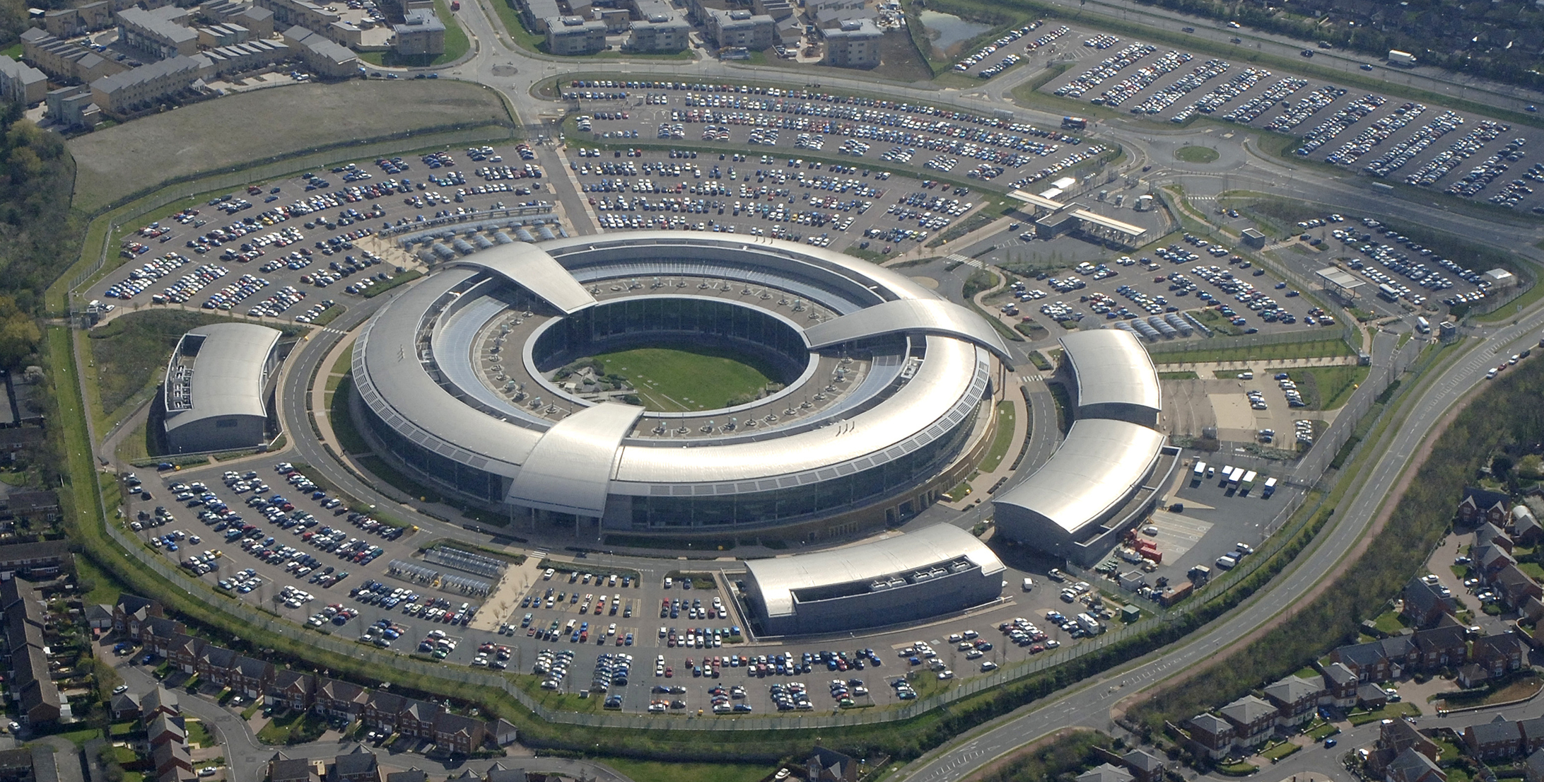 Le siège du GCHQ près de Cheltenham, en Angleterre (GCHQ)