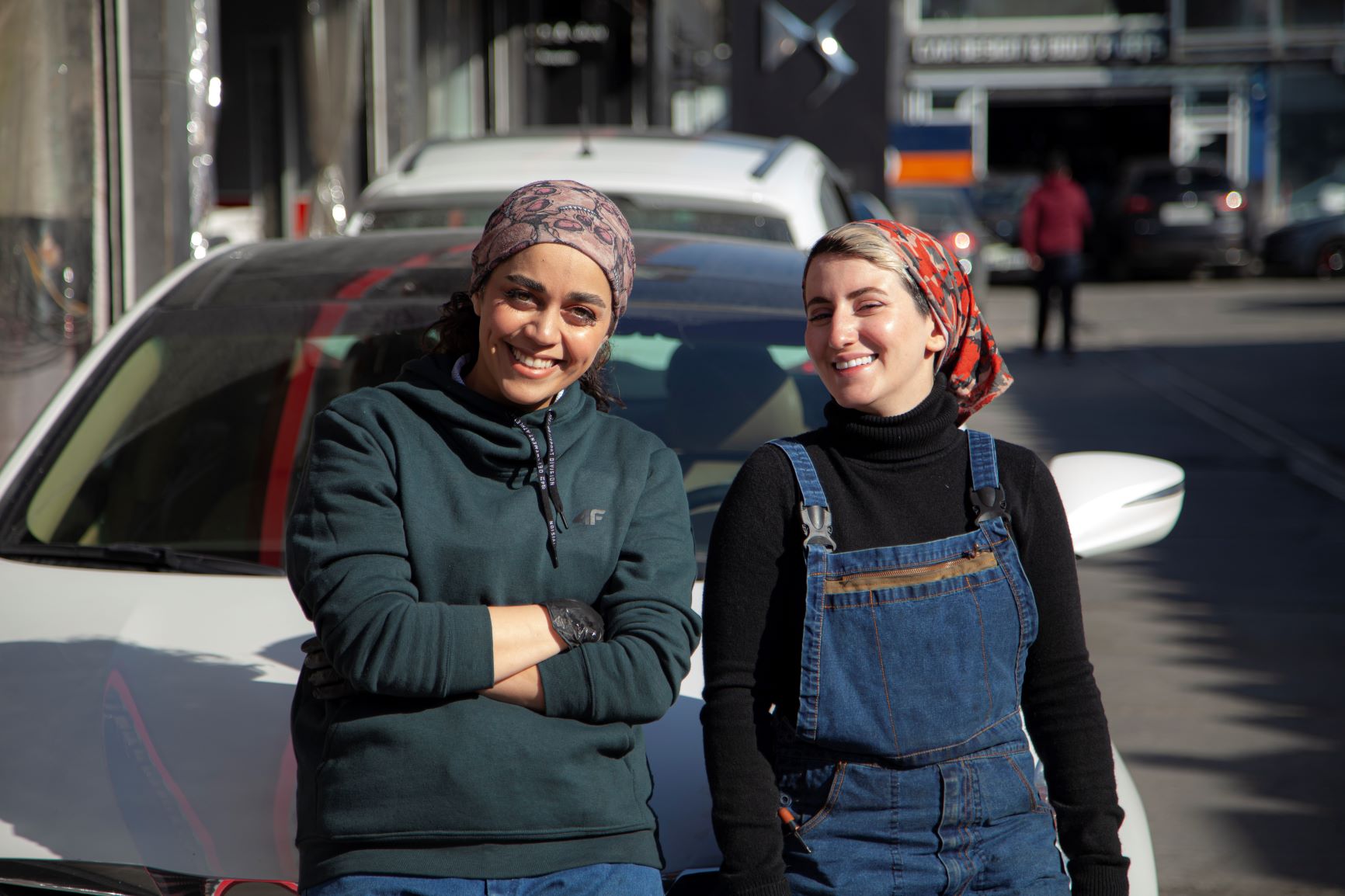 Niloofar Farahmand and Kiana Yarahmadi