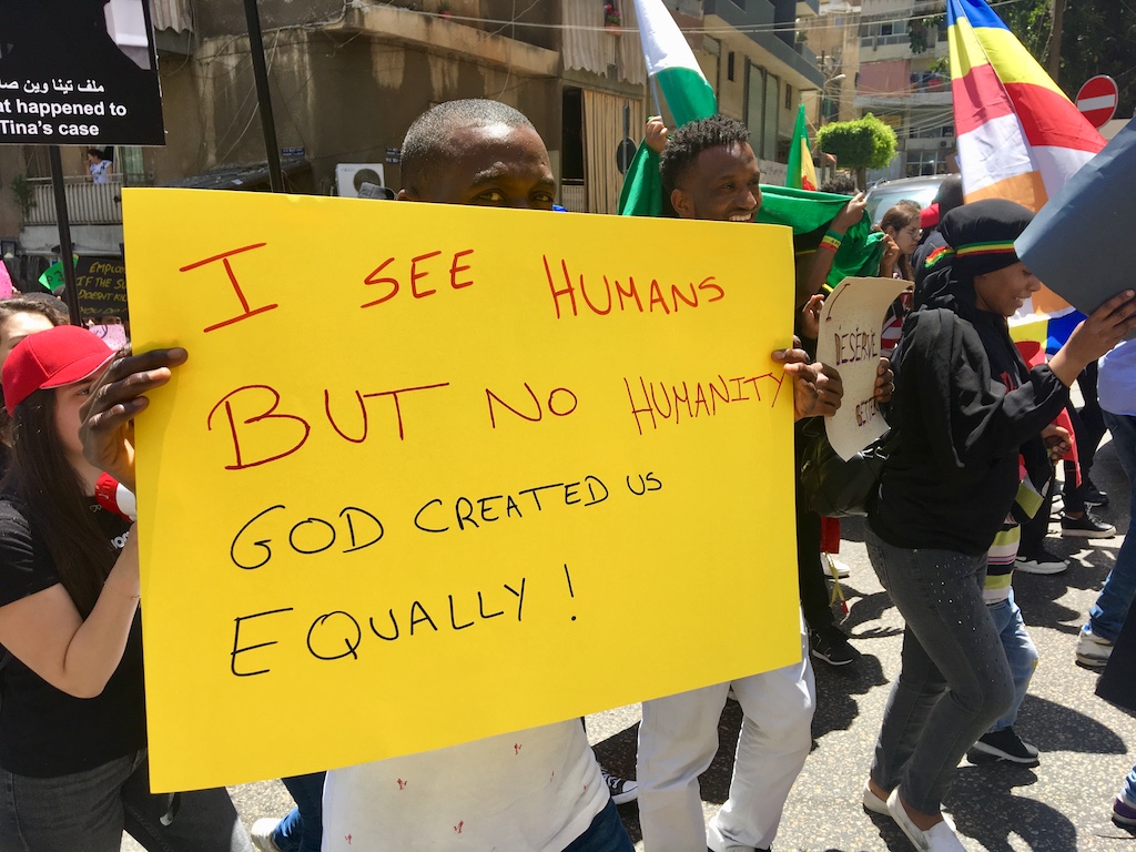 Protesters campaigning for the abolition of the kafala system (Kareem Chehayeb)