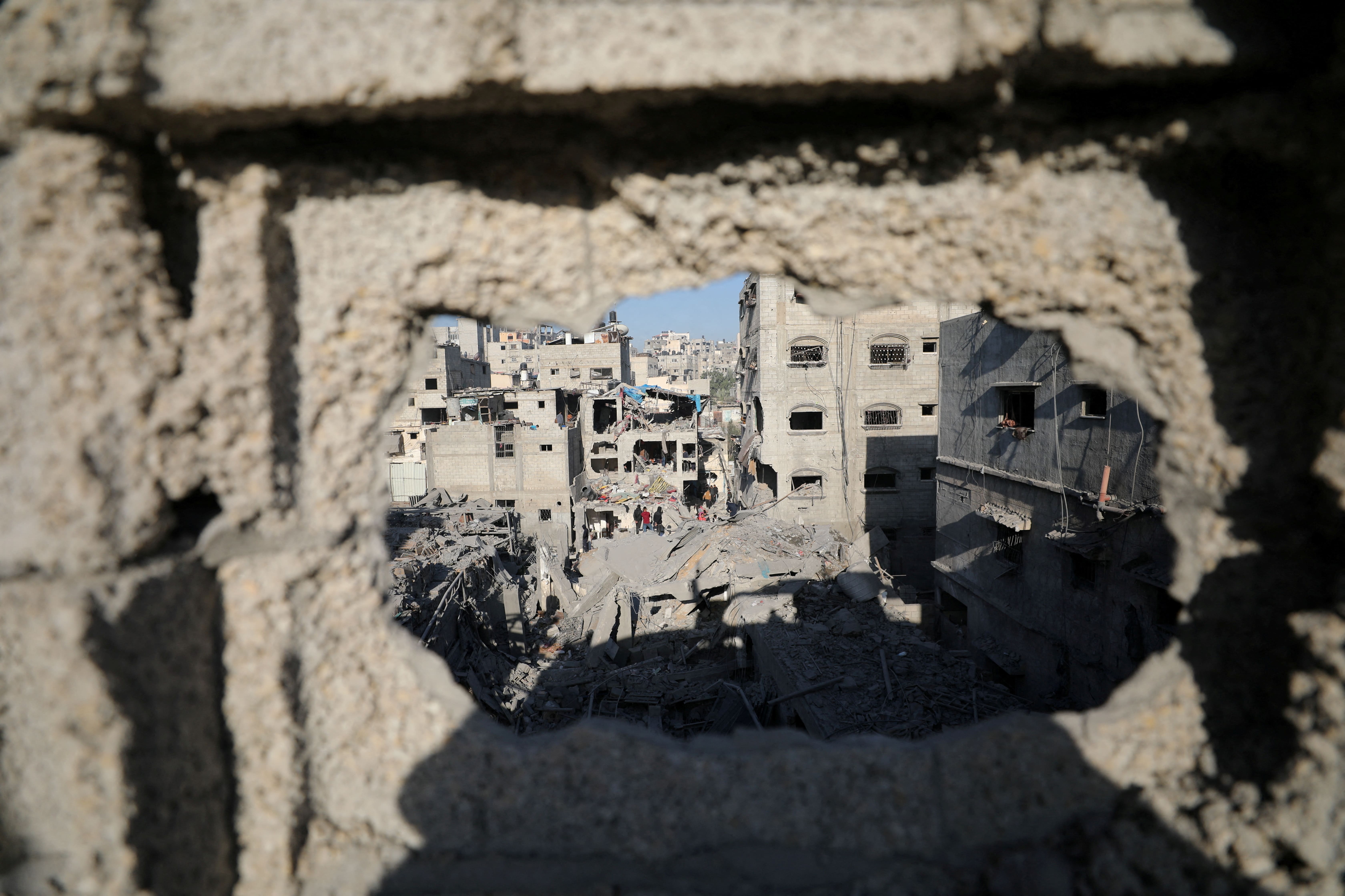 GazaCity-Gaza-AftermathIsraeliAirstrike-19DEC2024-Reuters-DawoudAbuAlkas