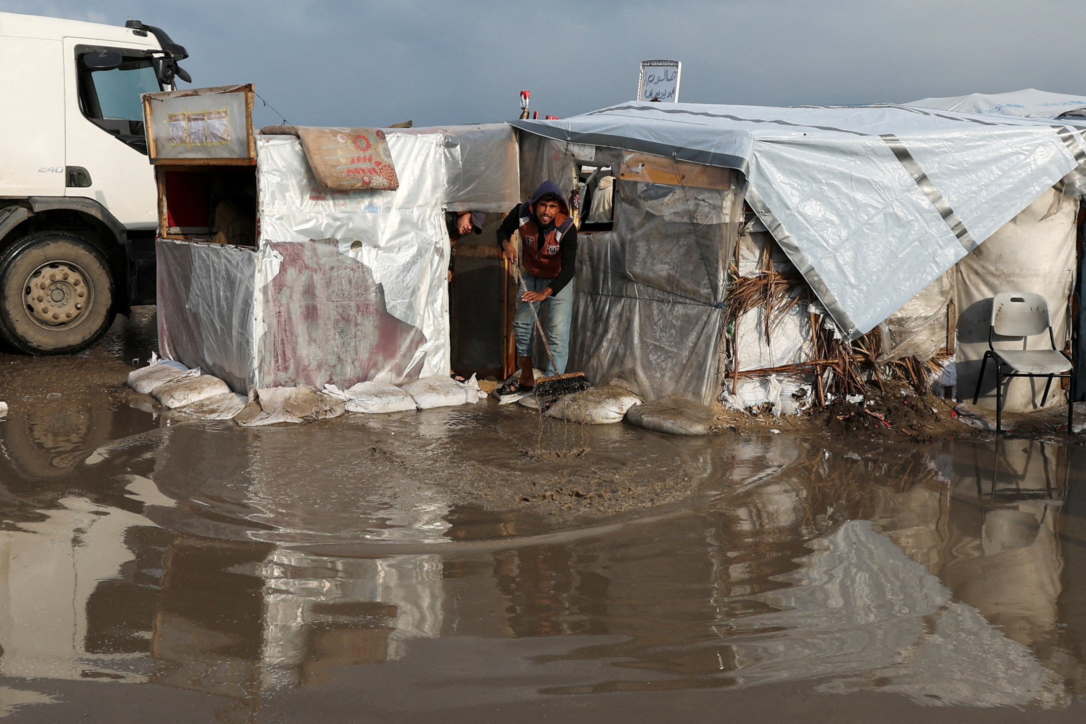 DeirAlBalah-Gaza-HeavyRainFlood-Reuters-RamadanAbed