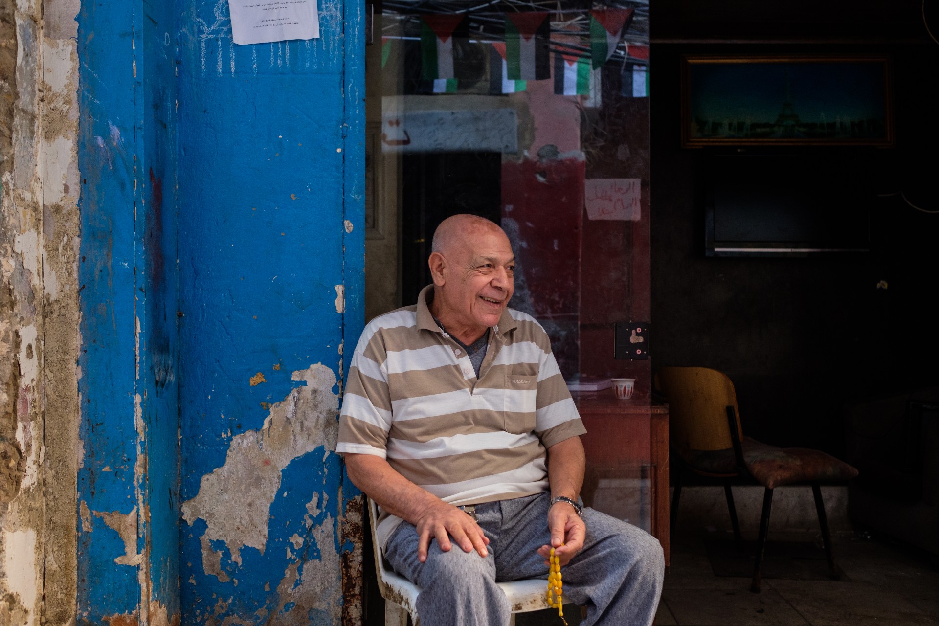 Hassan Ali Sukkar was born in Yaffa in 1942. He wants the future for the youth to be better than what he went through (MEE/Rita Kabalan)