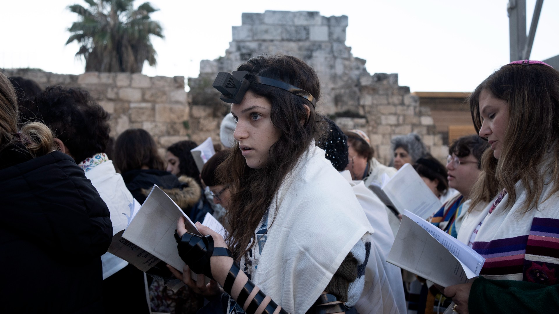 Les Mizrahim religieux conservateurs s’opposent à ce que la ségrégation entre les sexes soit qualifiée d’exclusion (AP)