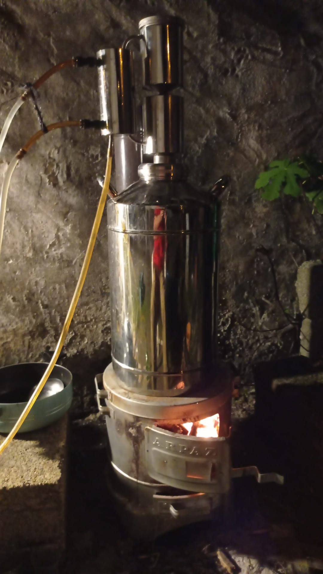 Ali's store bought distillation device (MEE/Mefaret Aktas)