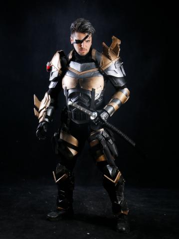 Farzad Amiri en tant que Slade Wilson, connu sous le nom de code Deathstroke, de l’univers DC Comics (photo fournie par Farzad Amiri)