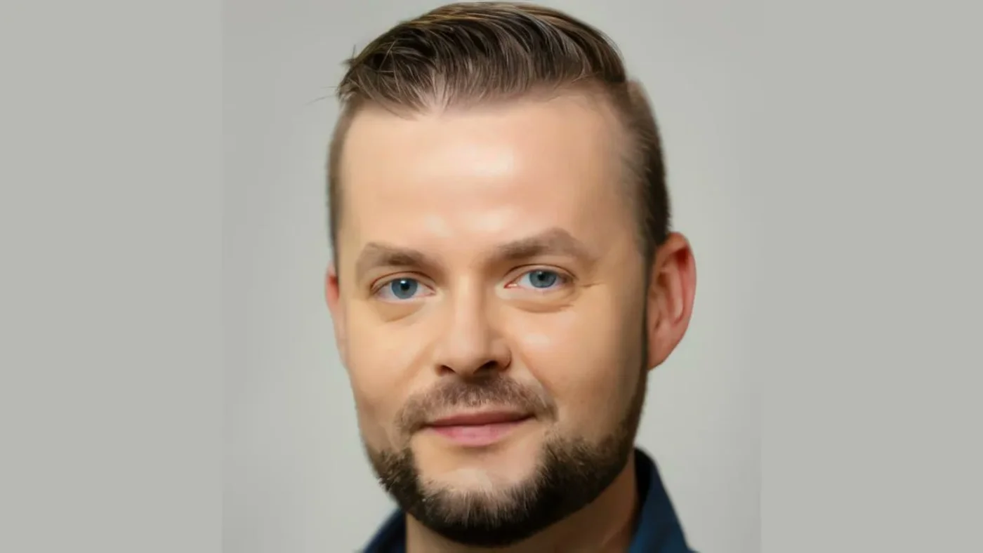 A profile photo of Tom Alexandrovich from his LinkedIn page (LinkedIn)