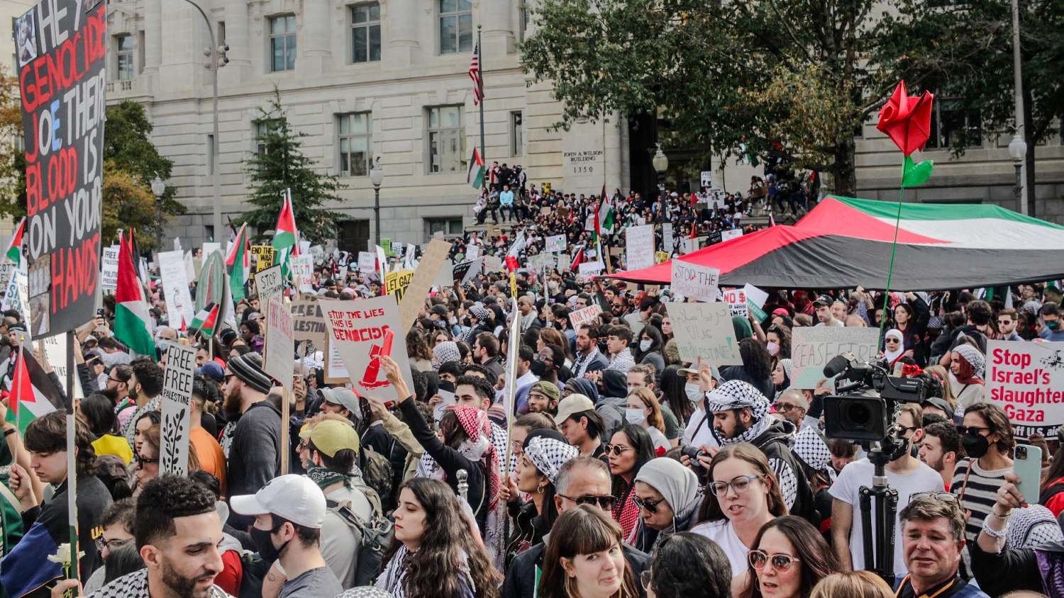 Snapshot of the crowd at Freedom Plaza in Washington on 4 November during the 