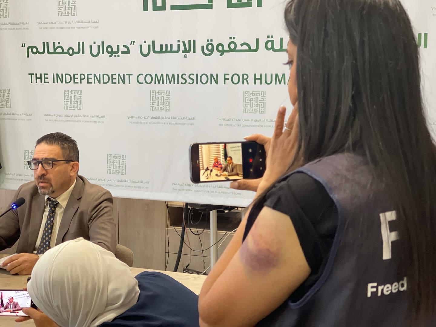 Palestinian female journalists attacked by PA forces