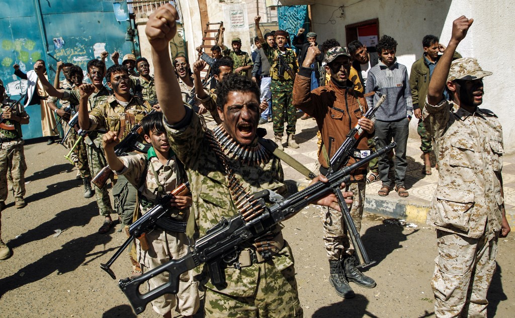 Iran-aligned Houthi fighters on parade in the Yemeni capital Sanaa, 2 February 2017 (AFP)