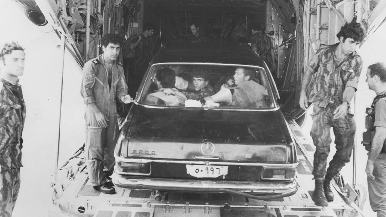 Israeli commandos with the Mercedes they used to deceive the Ugandan army (Creative Commons/Israeli army) 