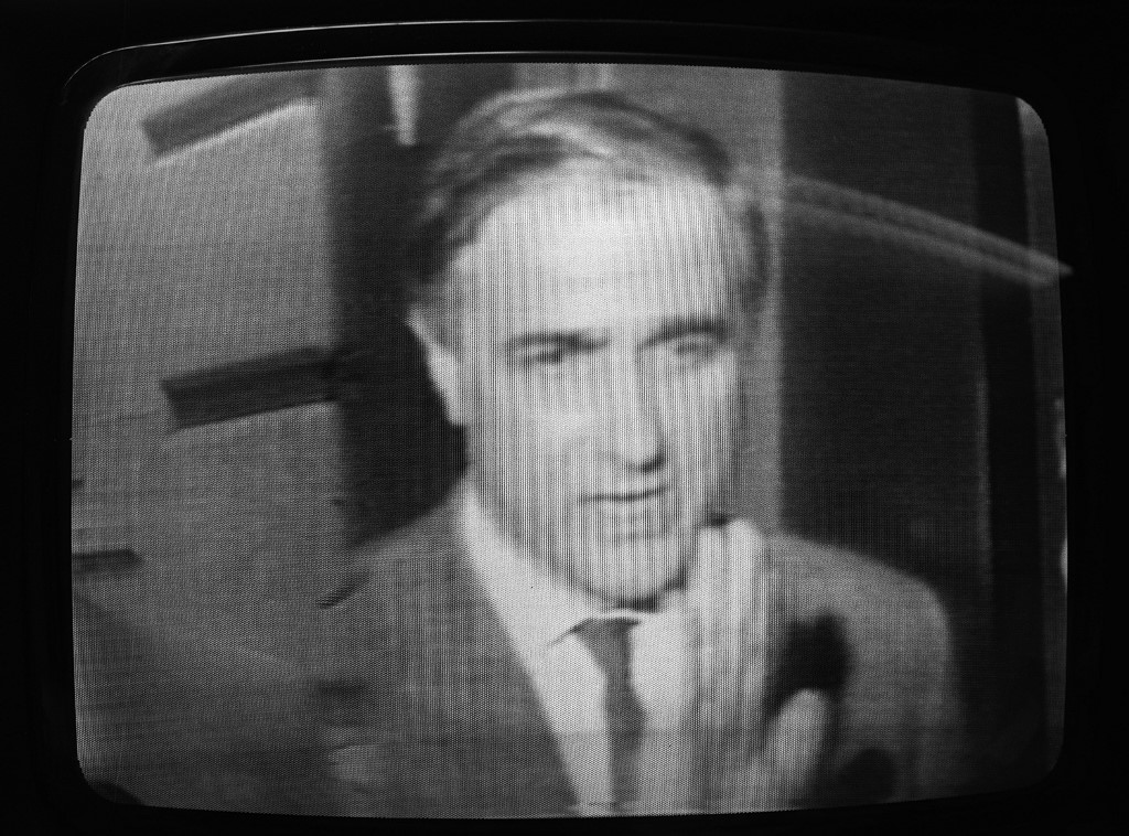 Photo de Daniel Dewavrin, PDG de la société Luchaire, inculpé dans l’affaire des ventes d’armes à l’Iran, tirée du journal télévisé d’Antenne 2, le 21 décembre 1987 (AFP)