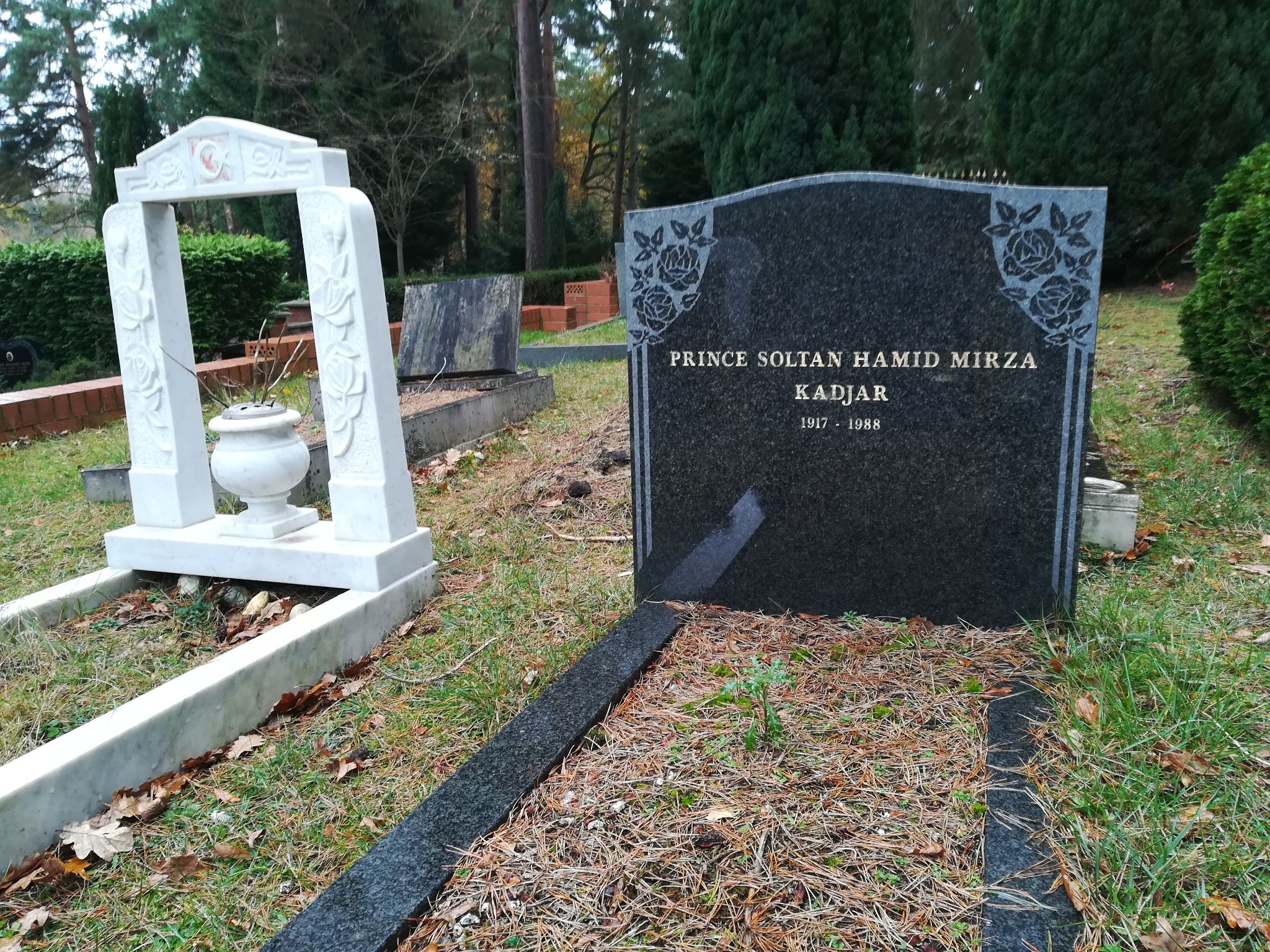 Sultan Hamid Mirza, once earmarked to be Shah of Iran (MEE/Indlieb Farazi Saber)