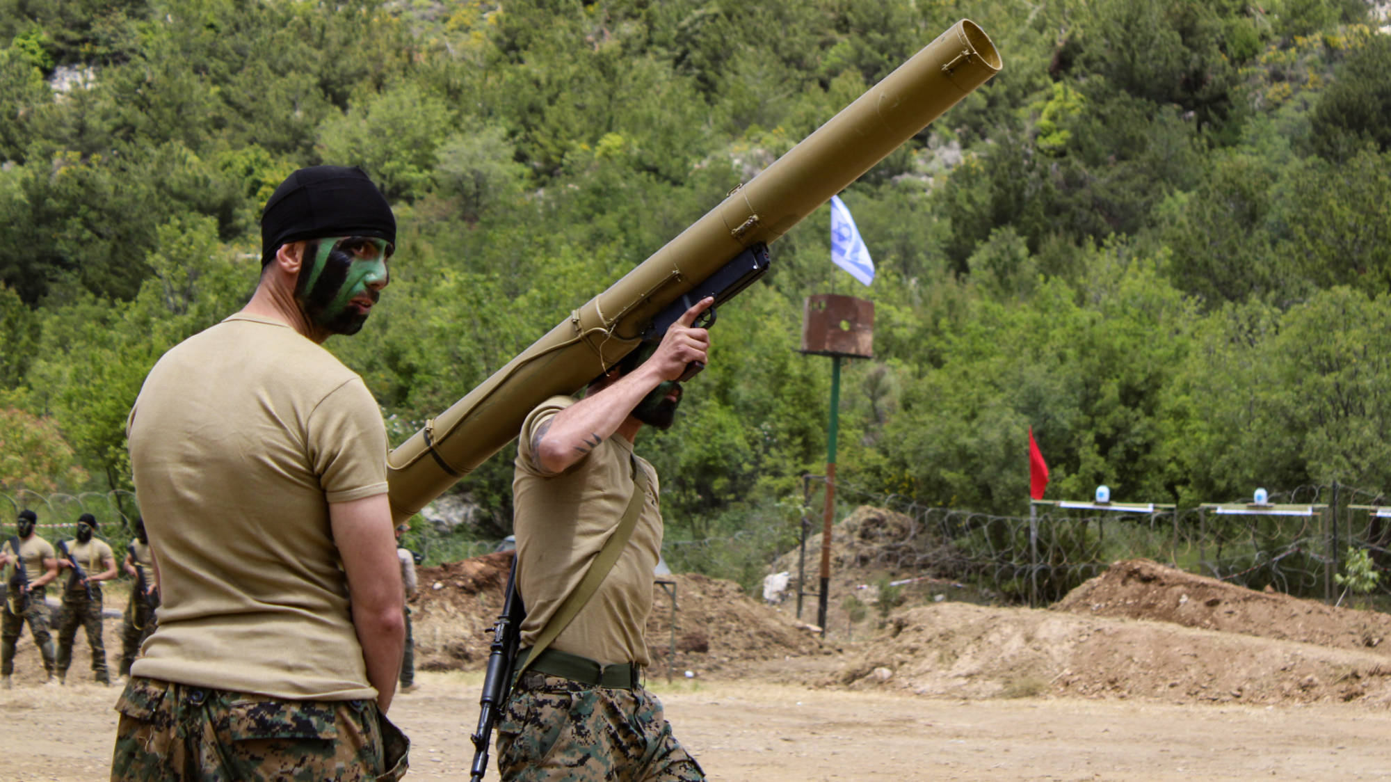 Lance-roquettes réutilisable RPG-29 Vampir russe (MEE/Hanna Davis)