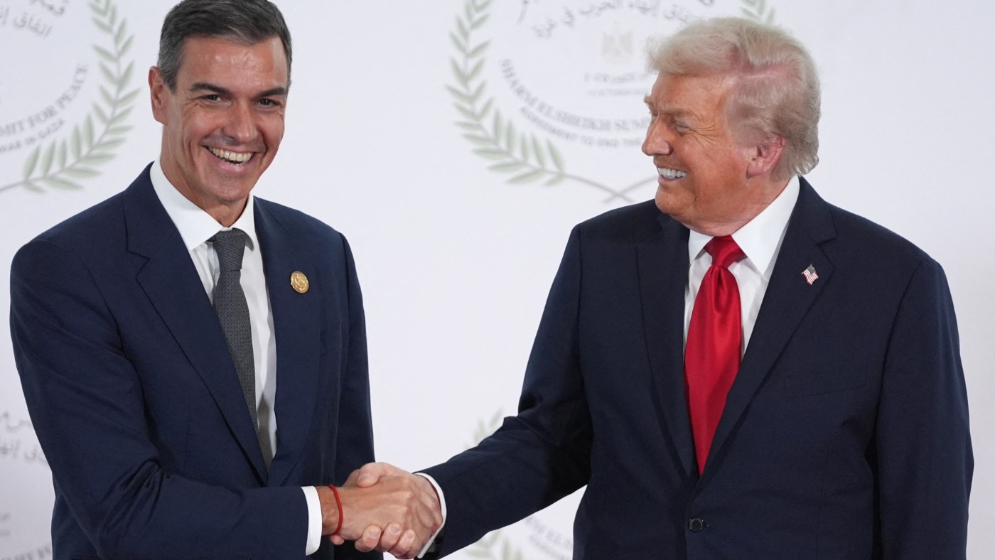 Sanchez Trump