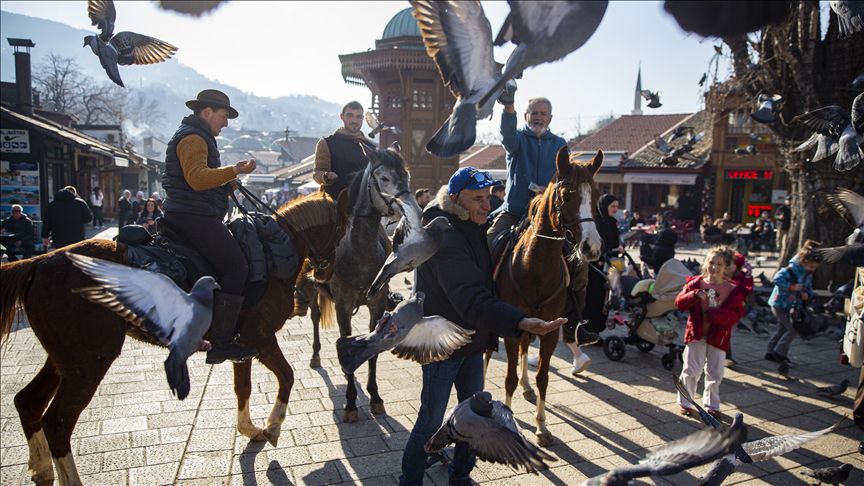 Abdallah Rafael Hernández Mancha (left); Tarek Rodríguez (middle); Abdelkader Harkassi (right in Bosnia