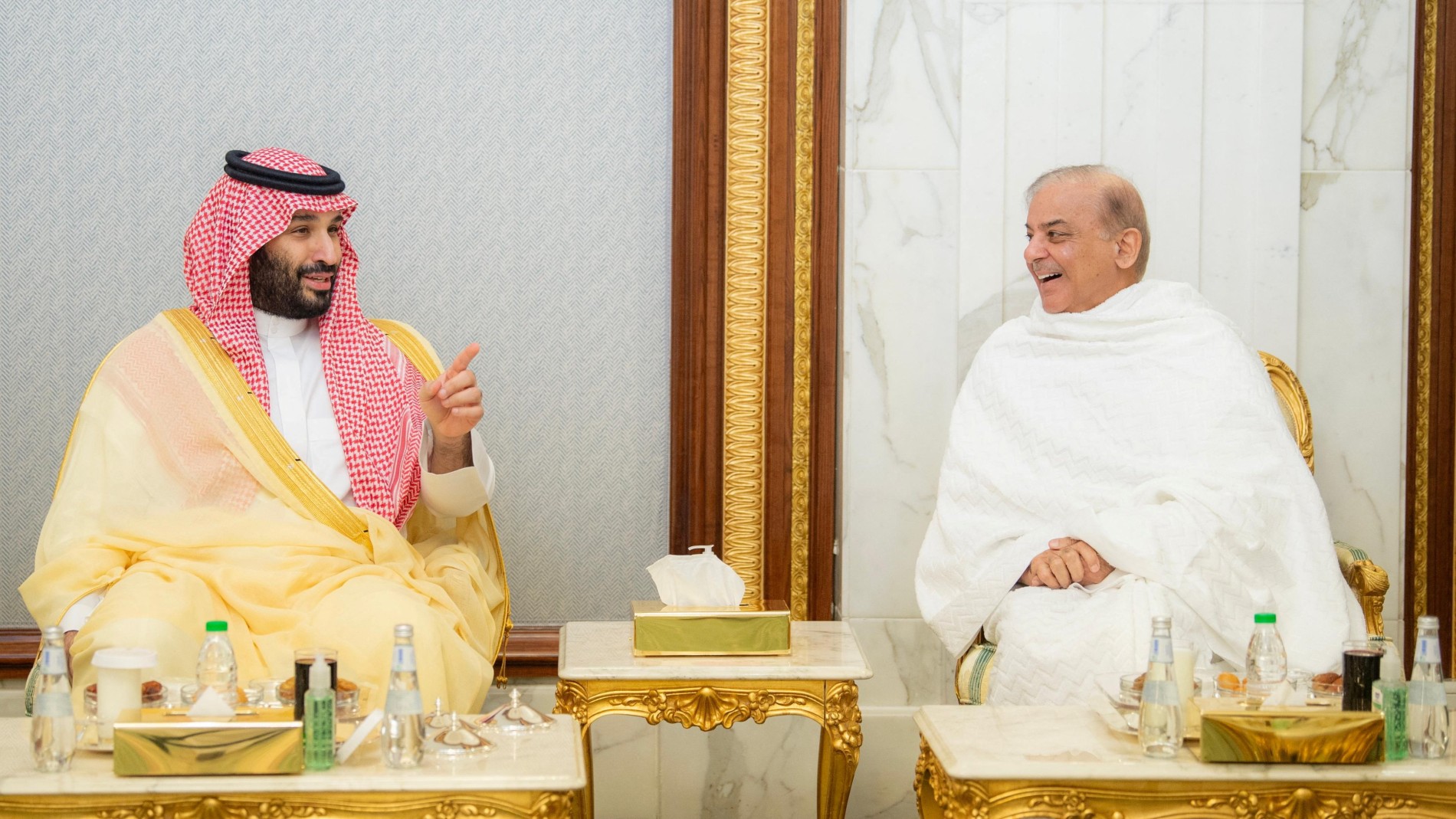 Saudi Crown Prince Mohammed bin Salman meets Pakistan's Prime Minister Shehbaz Sharif in Mecca on April 7 (reuters)
