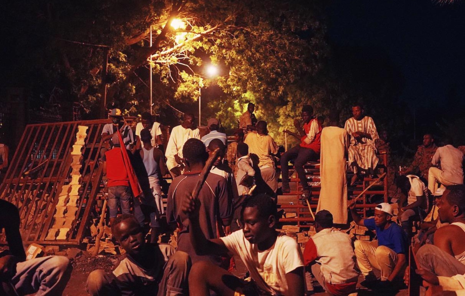 In the wake of the shooting, protesters erected more barricades across the sit-in (MEE/Kaamil Ahmed)