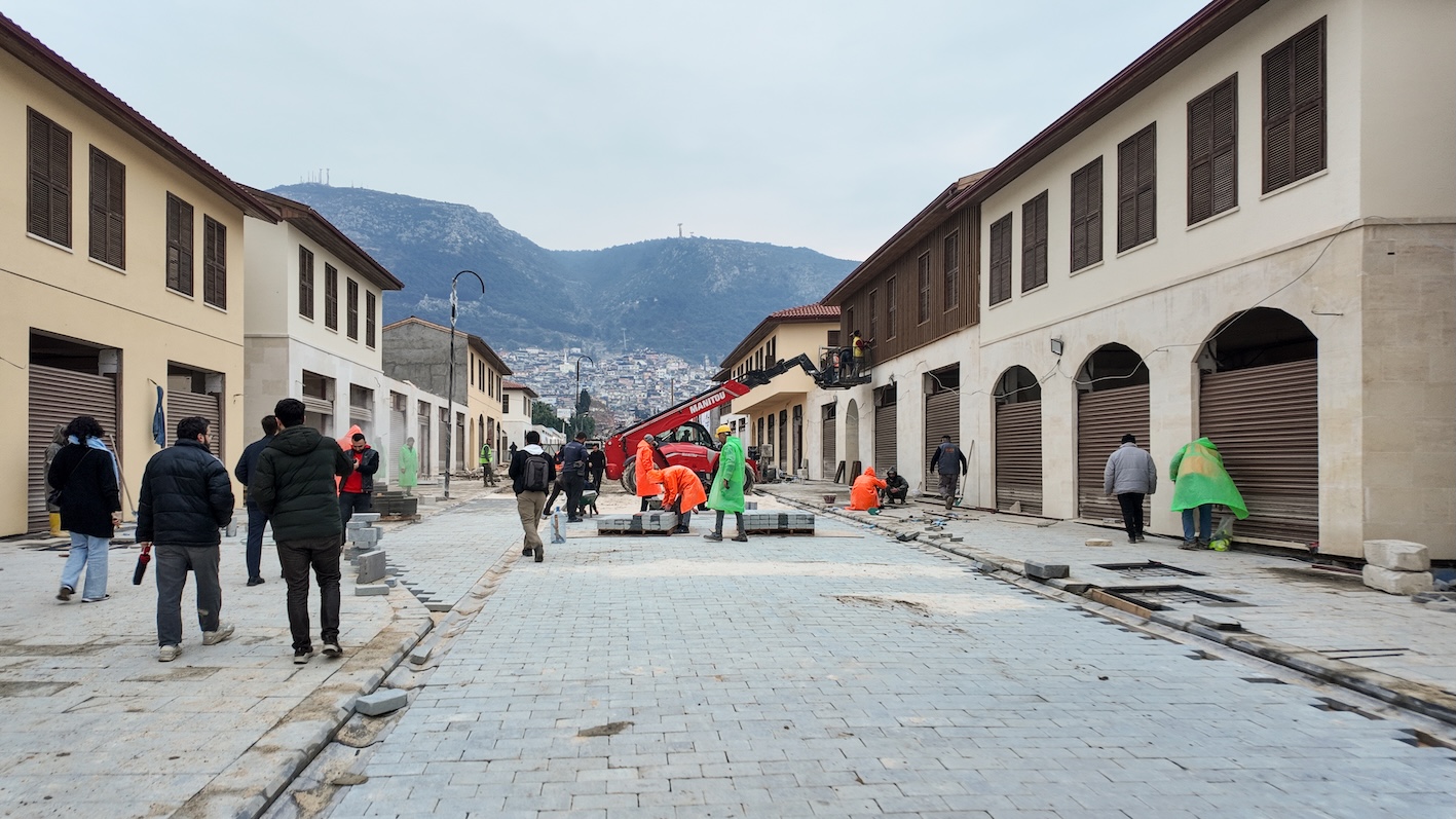 A view of the reconstruction work near Long Bazaar in Antakya, Hatay, Turkey on 5 February 2025. (MEE / Fikret Can Kusadali)