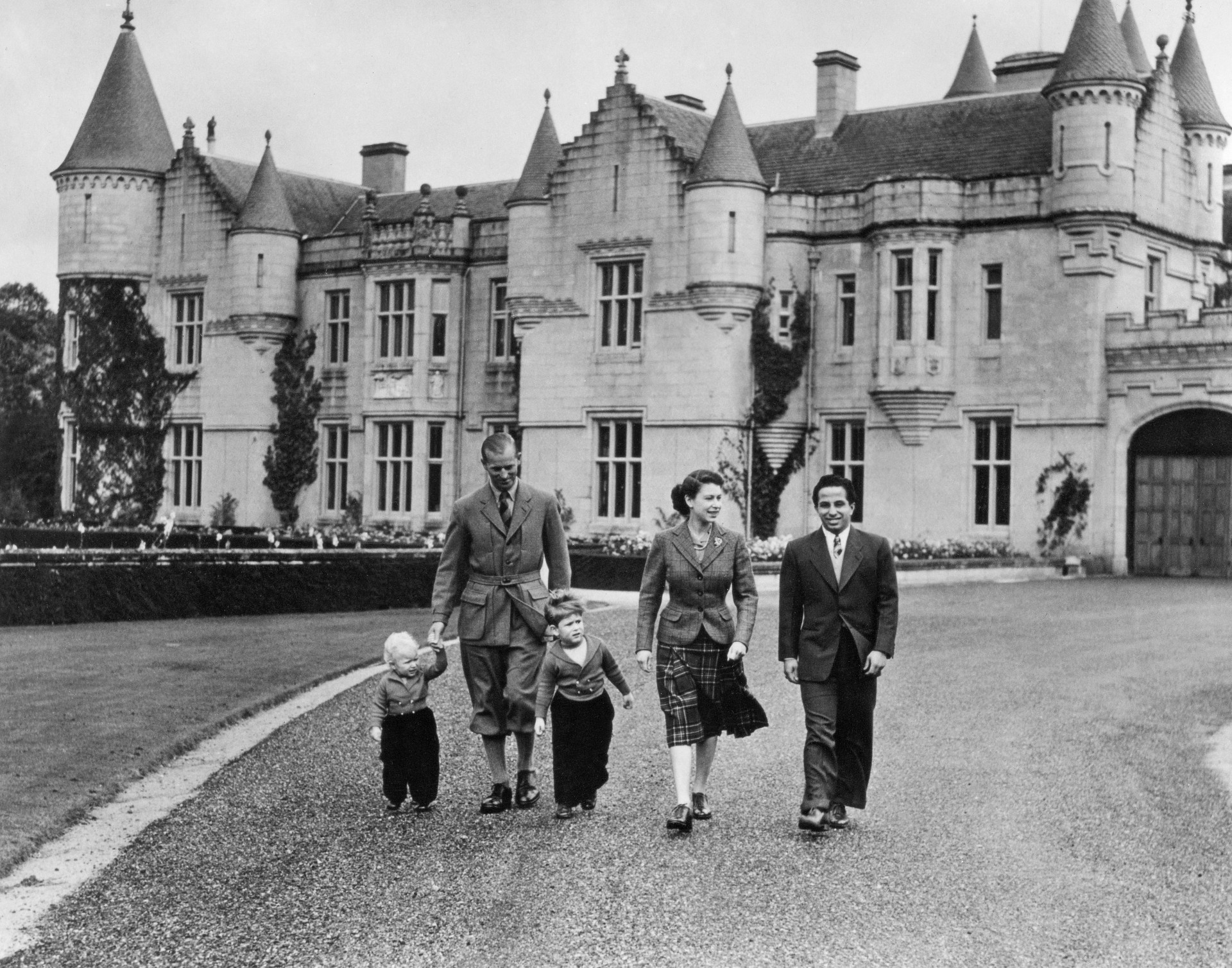 royal family balmoral 1952 faisal ii iraq