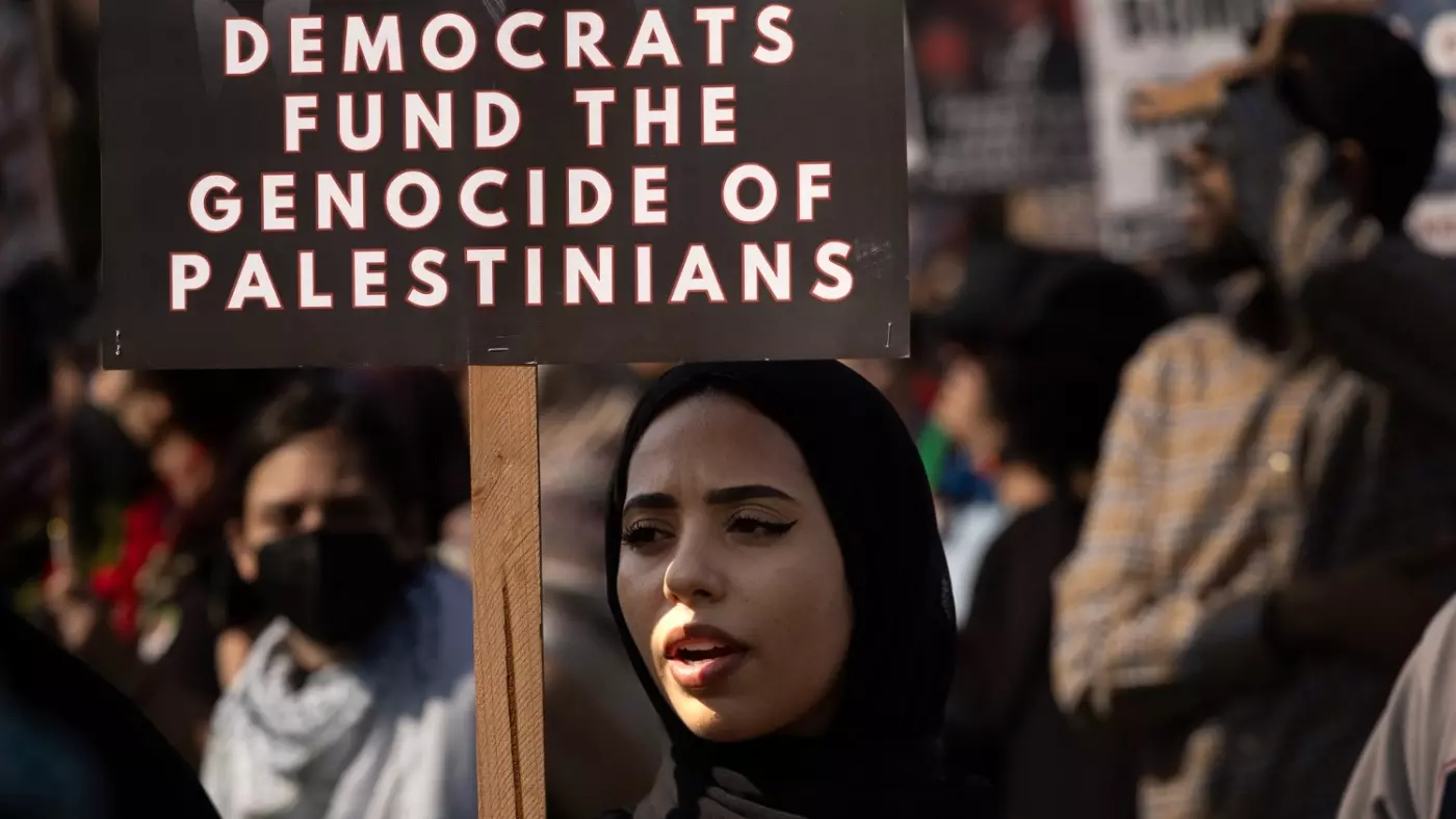 Demonstrators protest against war in Gaza near United Center where DNC is taking place, on 21 August 2024 in Chicago, Illinois (Scott Olson/Getty Images/AFP)