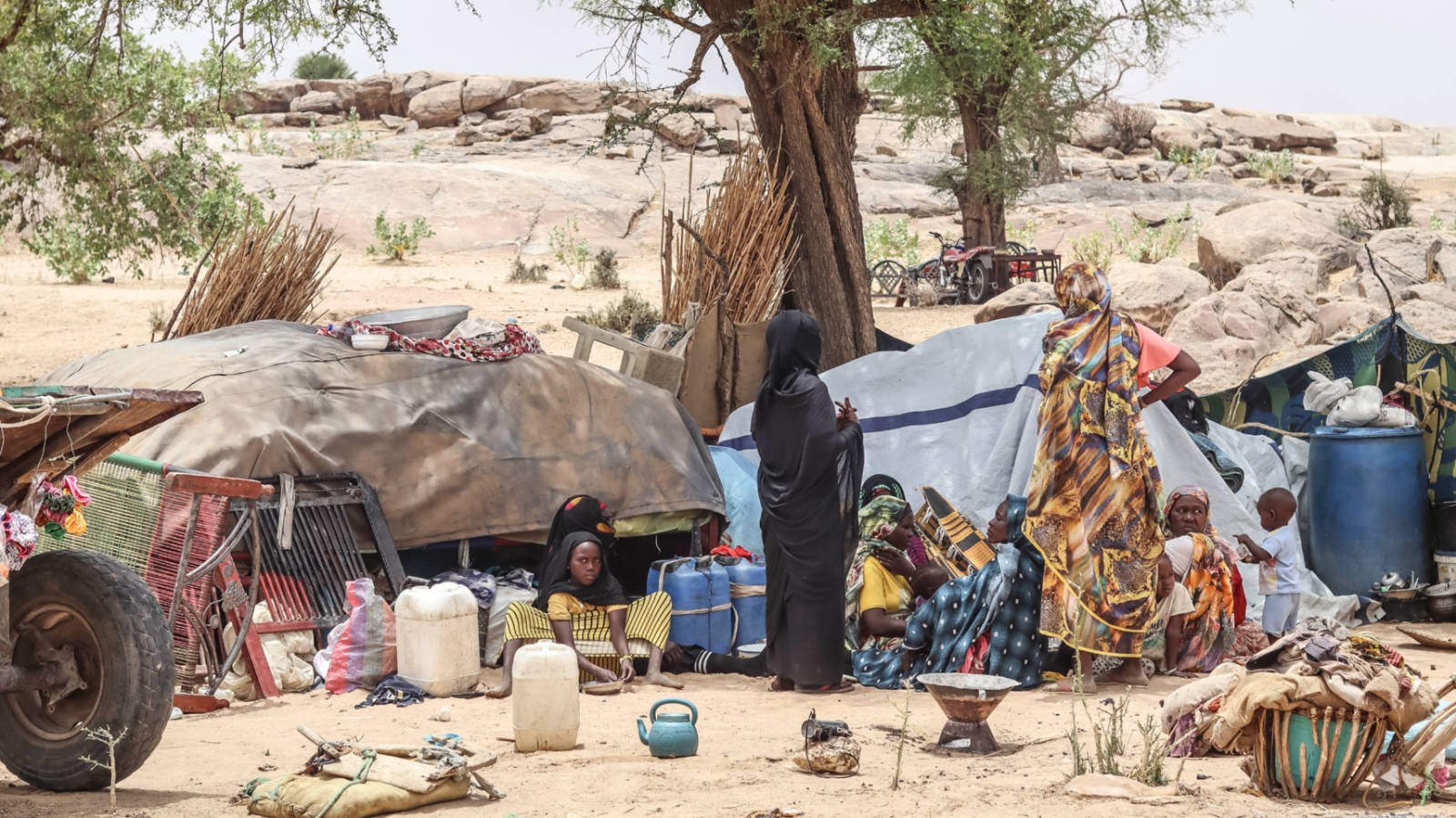 Réfugiés soudanais du Tandelti à Koufroun, près d’Echbara, au Tchad, le 30 avril 2023 (Gueipeur Denis Sassou/AFP)