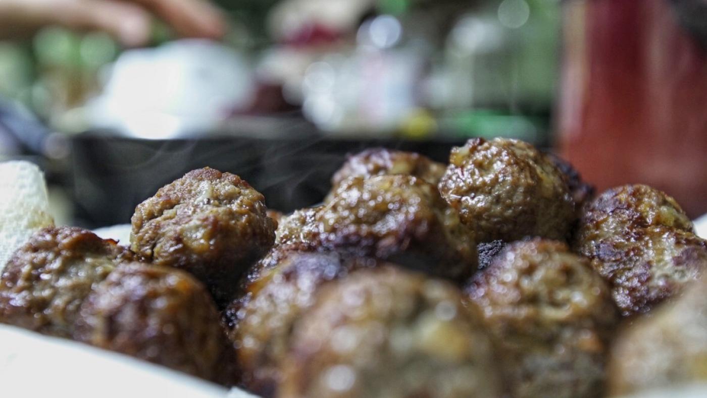 Existe-t-il un aliment plus réconfortant que les boulettes de viande ? (@babylonbakehouse)