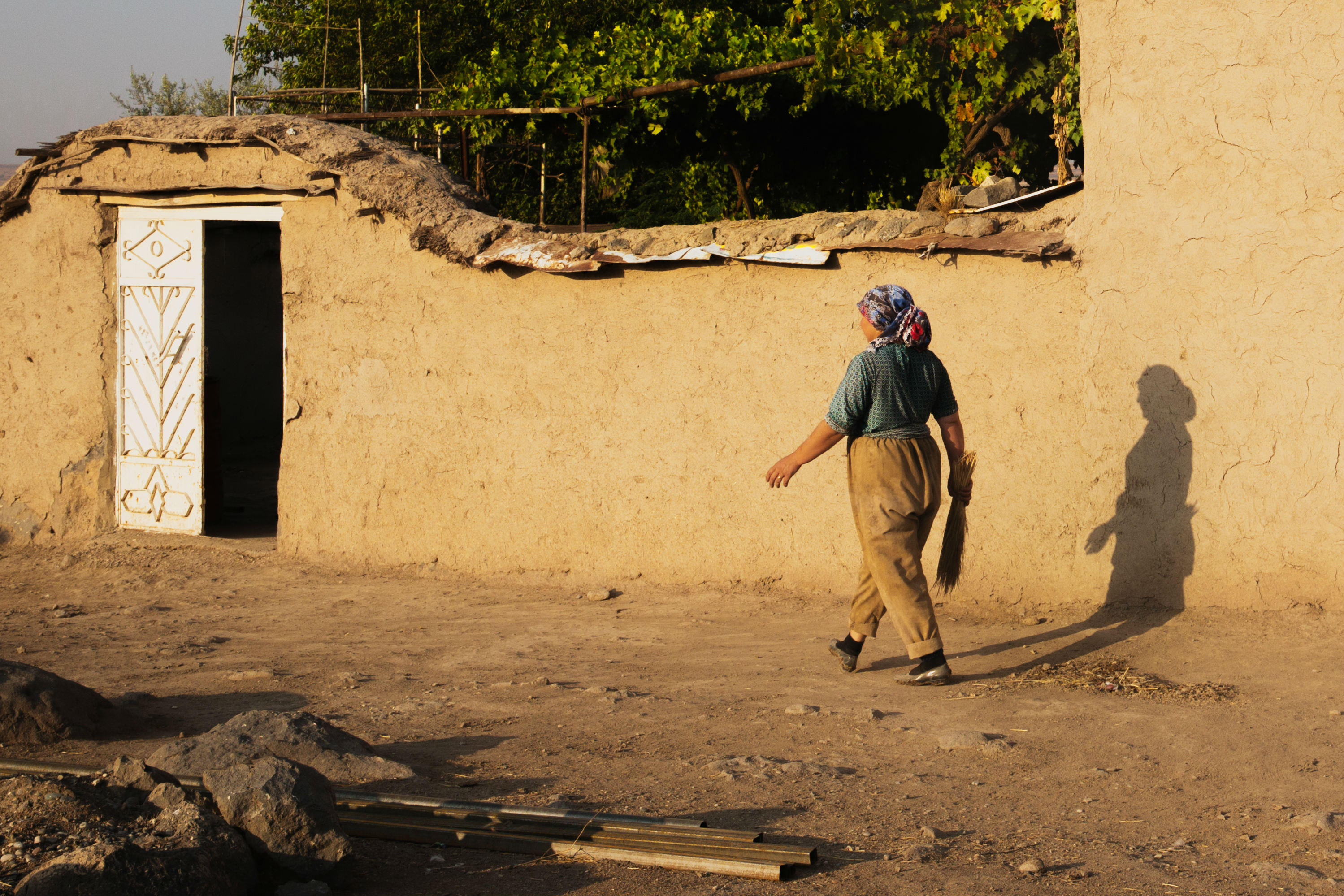 Jarudiyah's buildings are made of mudbrick in a traditional style (MEE/Laurent Perpigna Iban)