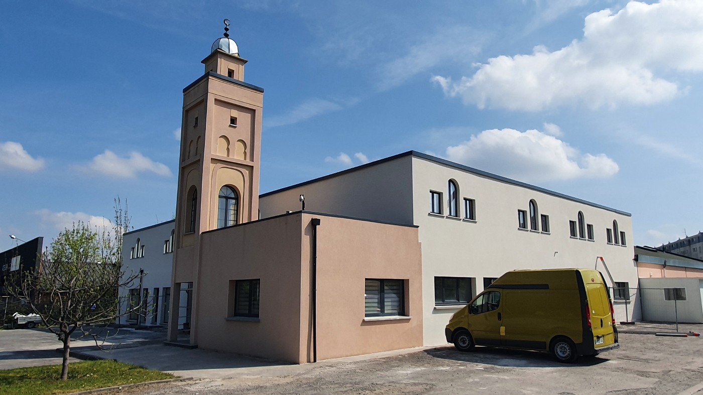 La mosquée el-Feth d’Arras, dans le nord de la France (MEE/Franck Andrews)