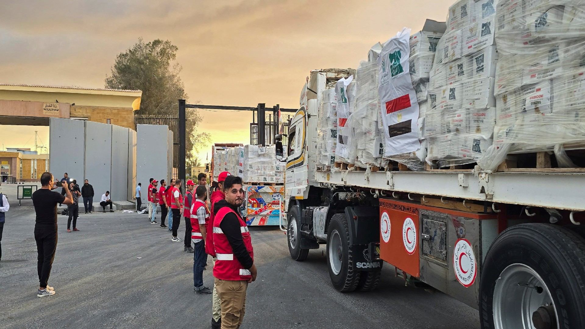 gaza aid trucks rafah