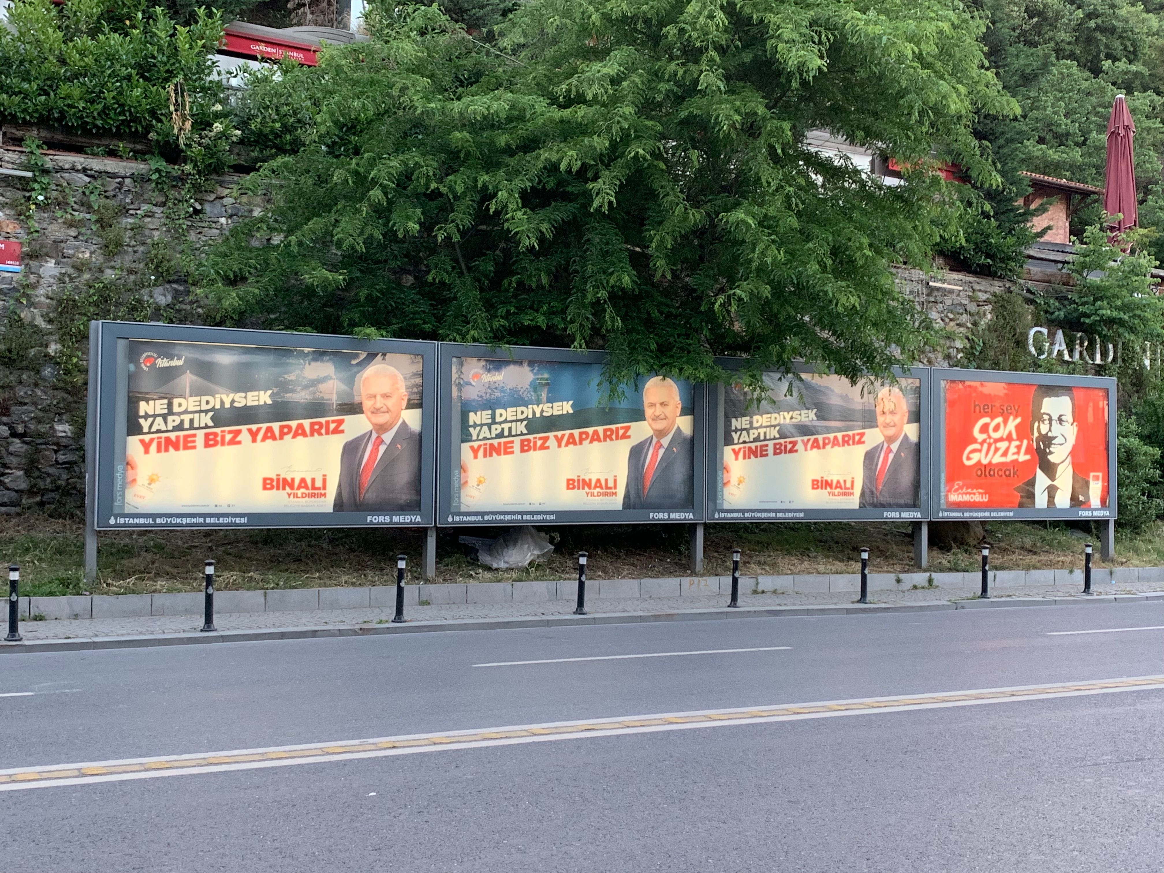 Posters for Binali Yildirim and Ekrem Imamoglu in Istanbul (Ragip Soylu)