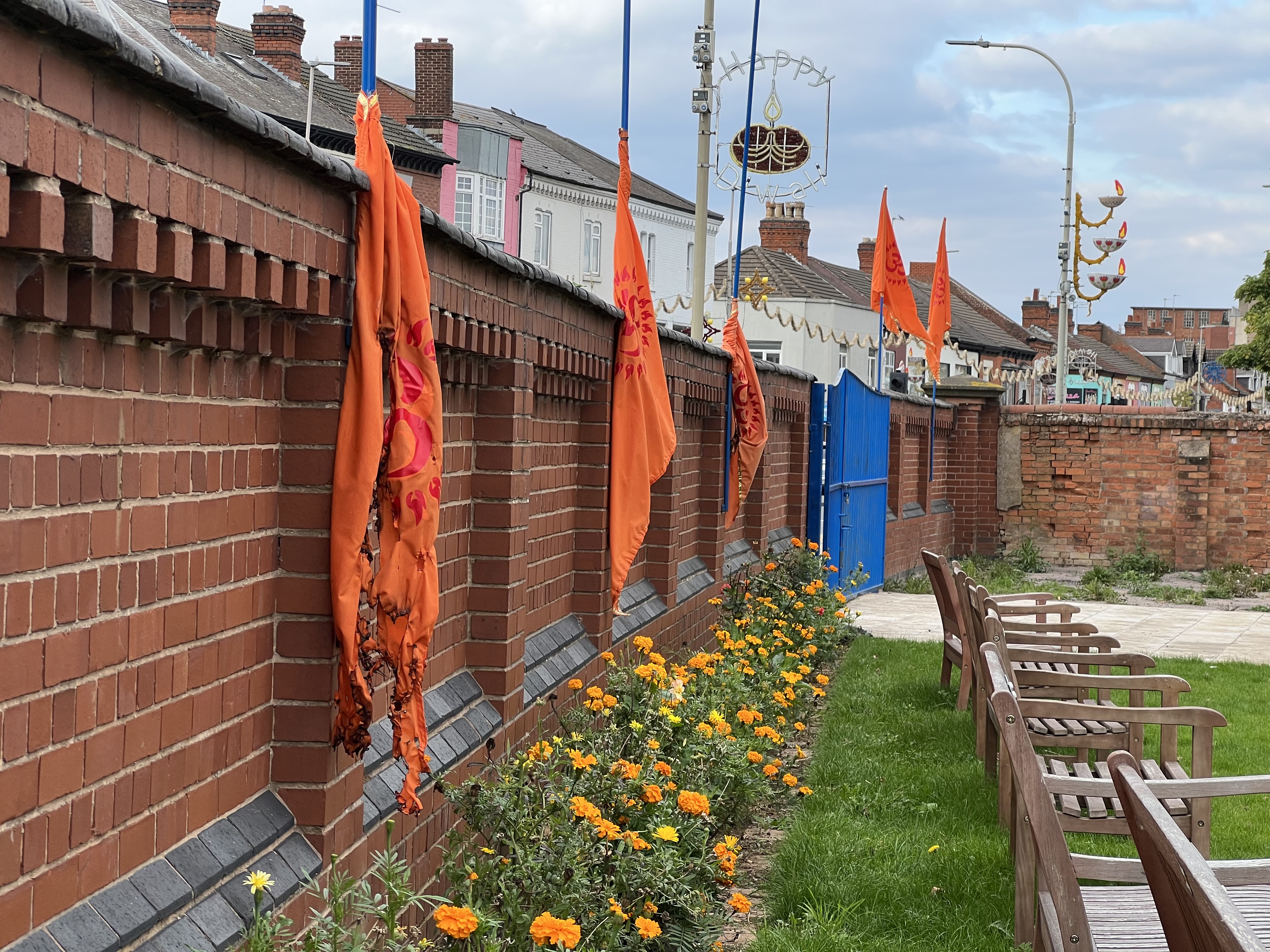 A flag outside a Hindu temple by Muslim counter-protestors following unrest on Saturday night (MEE/Areeb Ullah)
