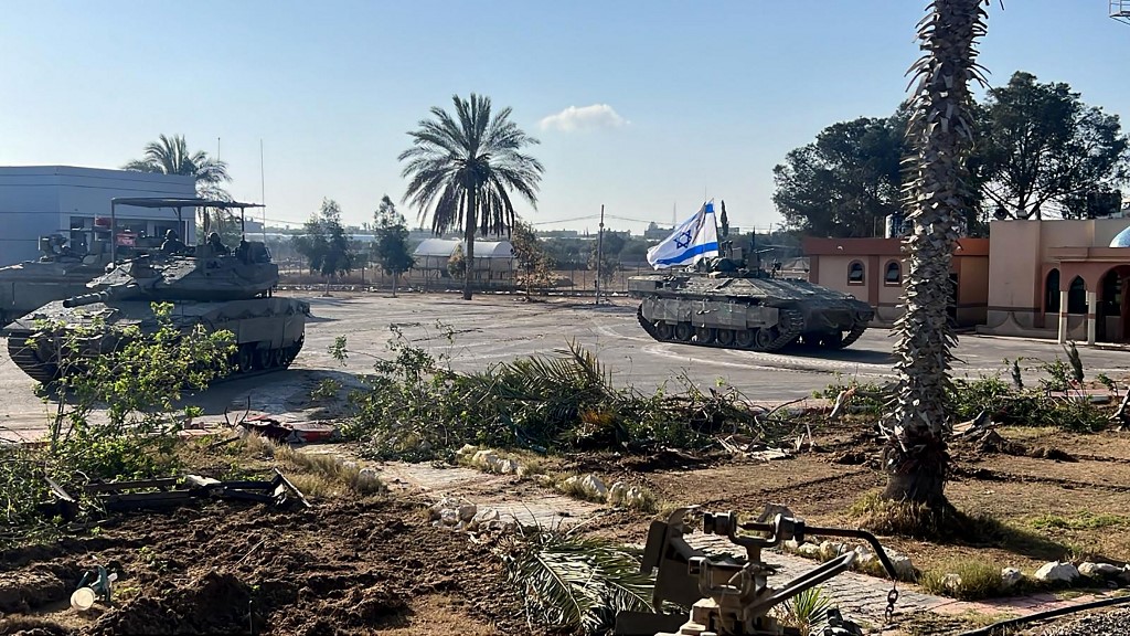 Israeli army's 401st Brigade's combat team entering the Rafah border crossing on 7 May, 2024 (Israeli army/AFP)