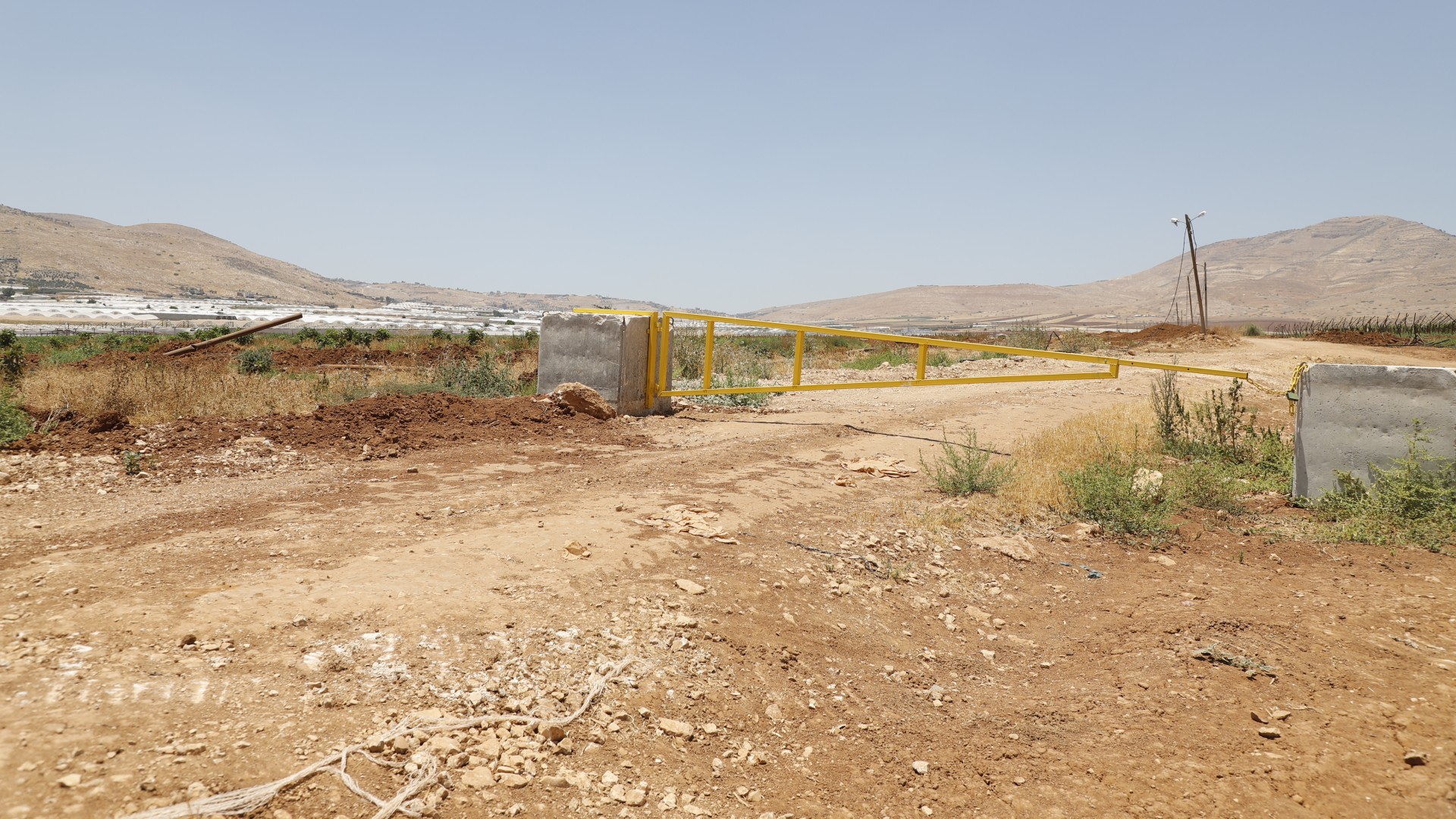 Israeli settlers and soldiers have blocked Palestinians from accessing villages in the fertile Jordan Valley (Muhammad Ateeq/MEE)