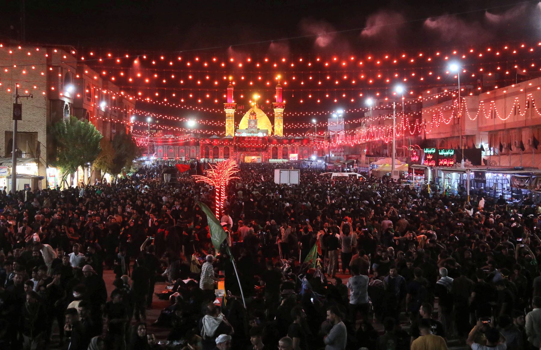 karbala-mourning-mohammed-sawef-afp