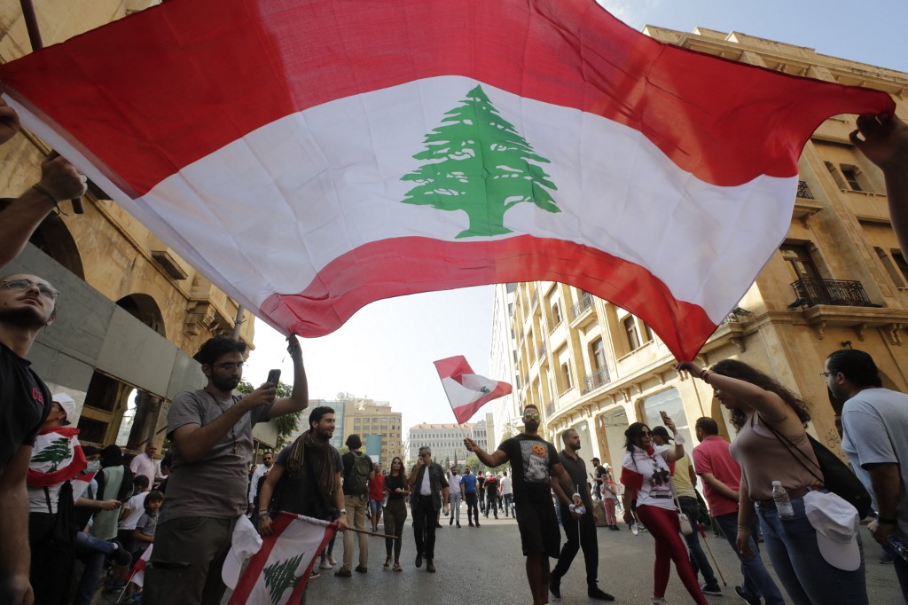 lebanon flag