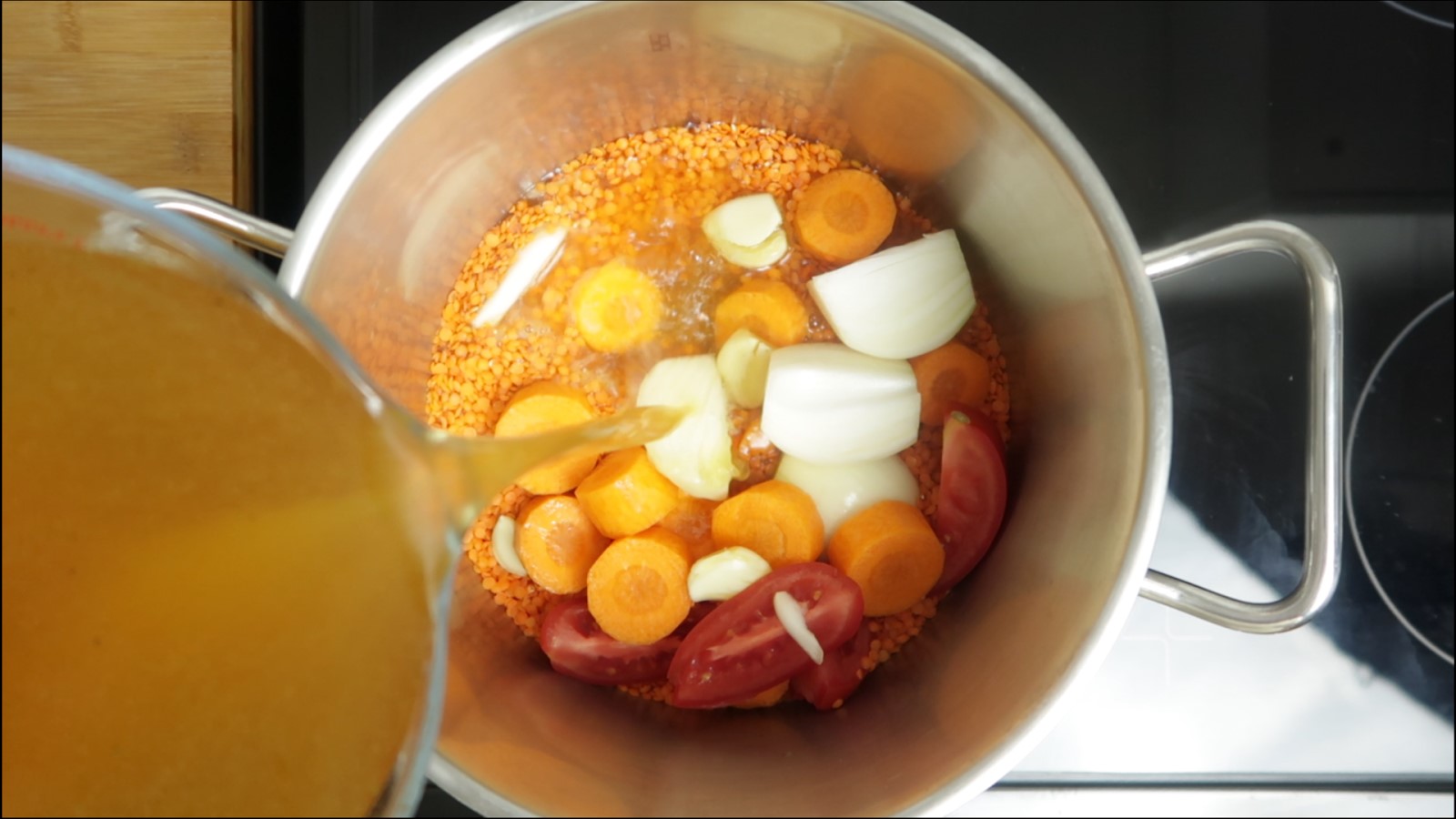 You can get creative with the vegetables you use for this soup (@middleeats)