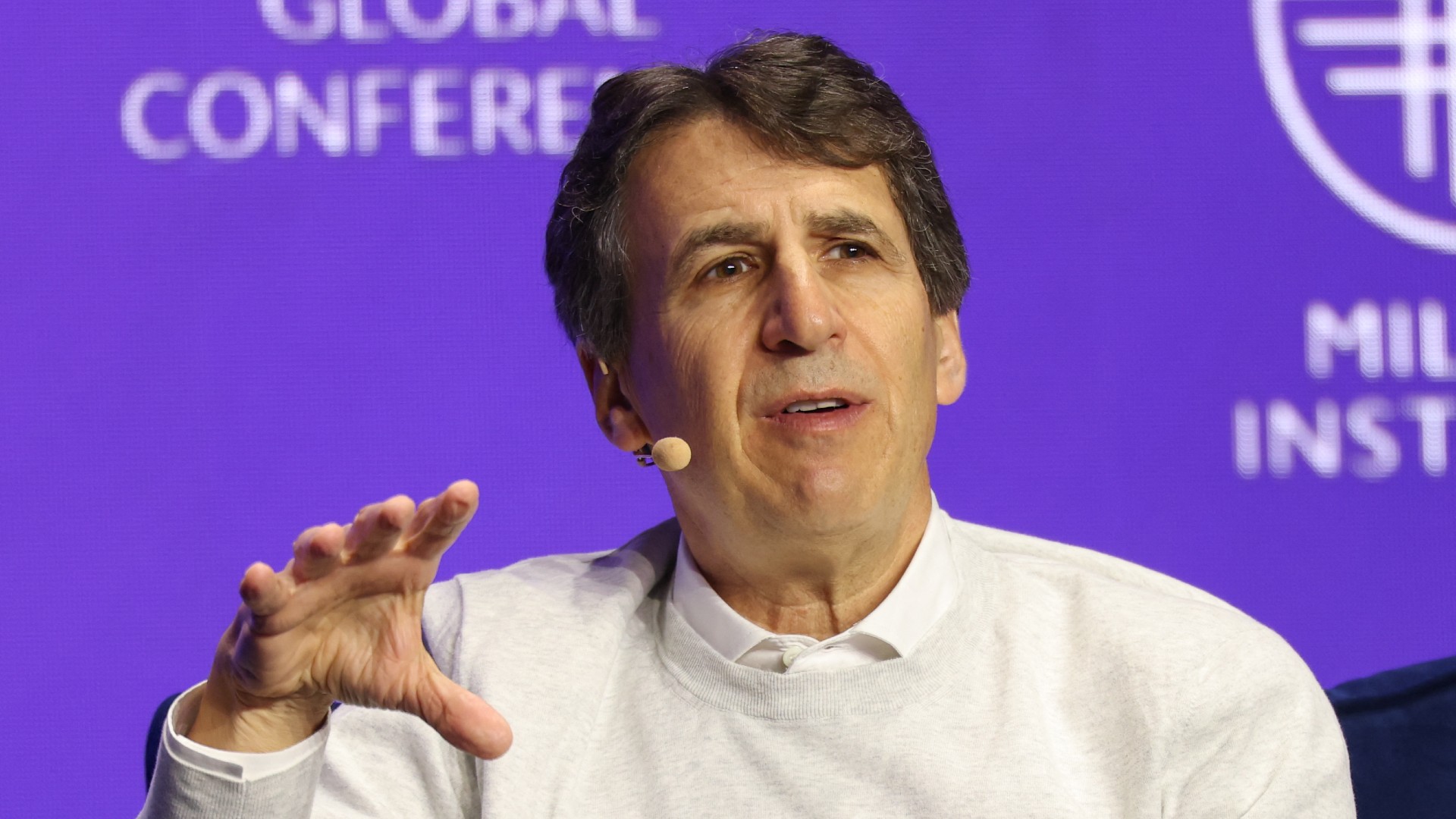 Marc Rowan, co-Founder and CEO of Apollo Global Management, speaks at the 28th annual Milken Institute Global Conference in Beverly Hills, California on 5 May 2025 (Patrick T. Fallon / AFP)