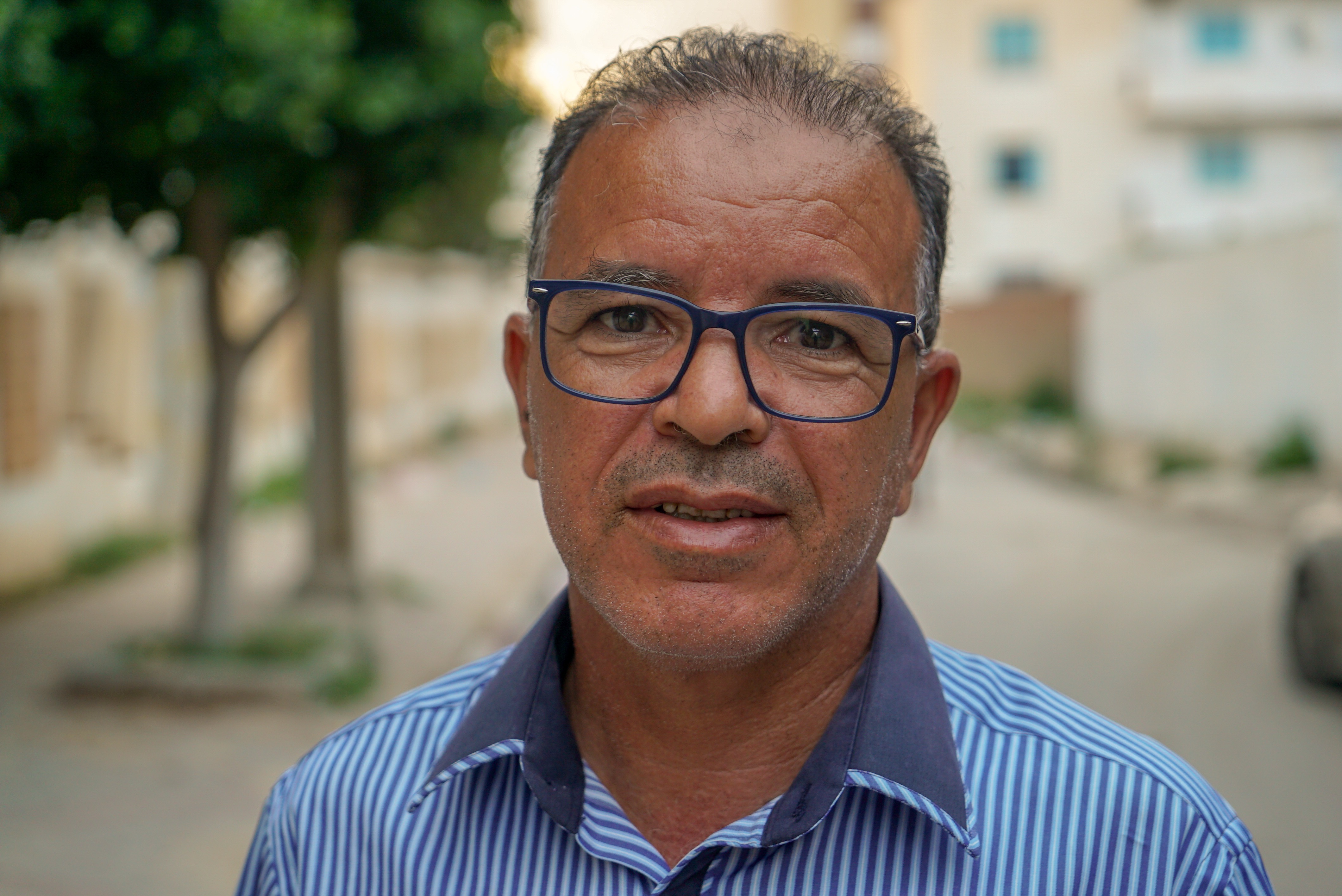 'Some of these kids can't afford to buy a loose cigarette and the armed groups know this,' says local MP, Mahmoud Kahri (MEE/Faisal Edroos)