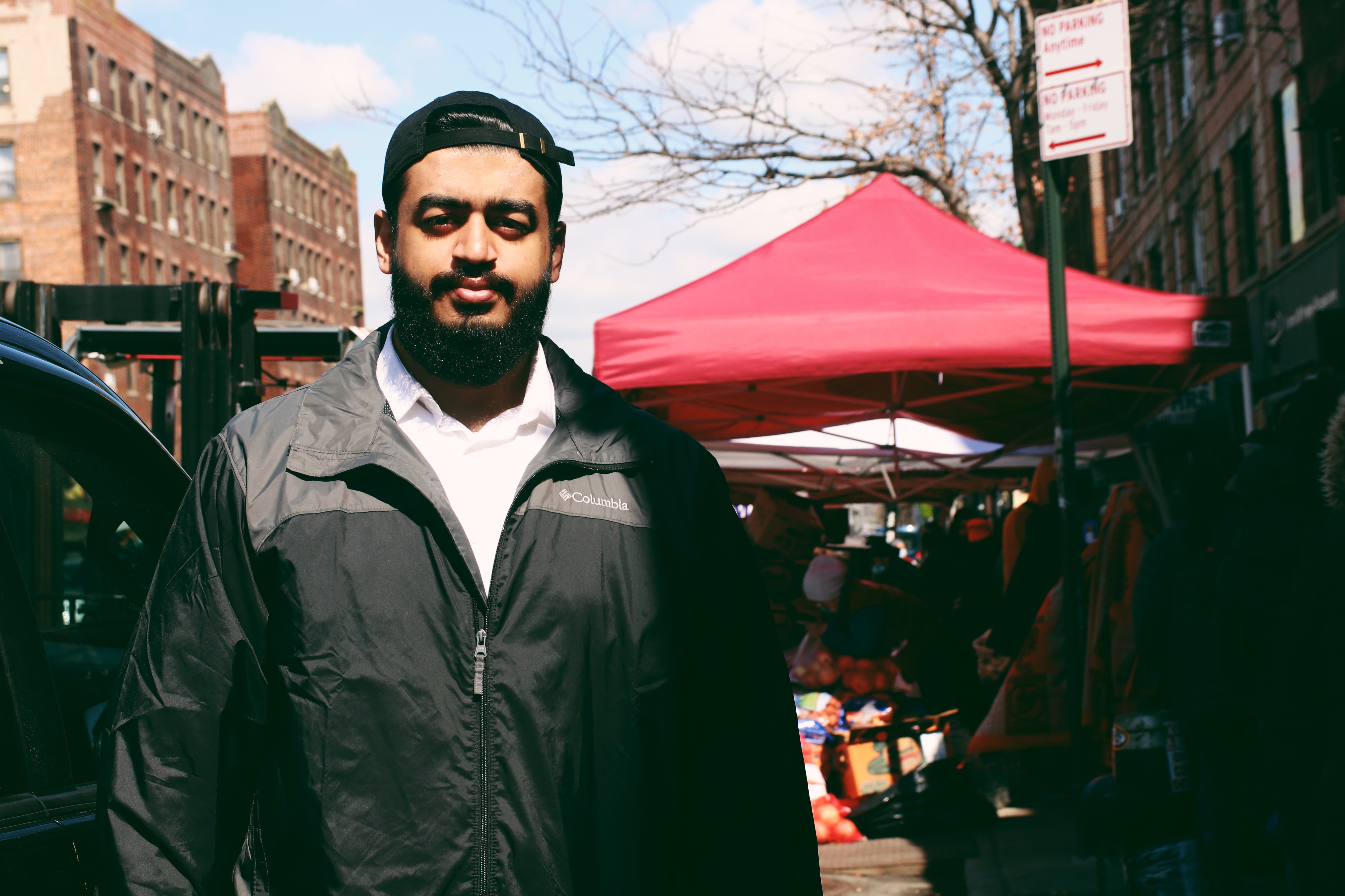 A volunteer at a food pantry in Brooklyn, NY.