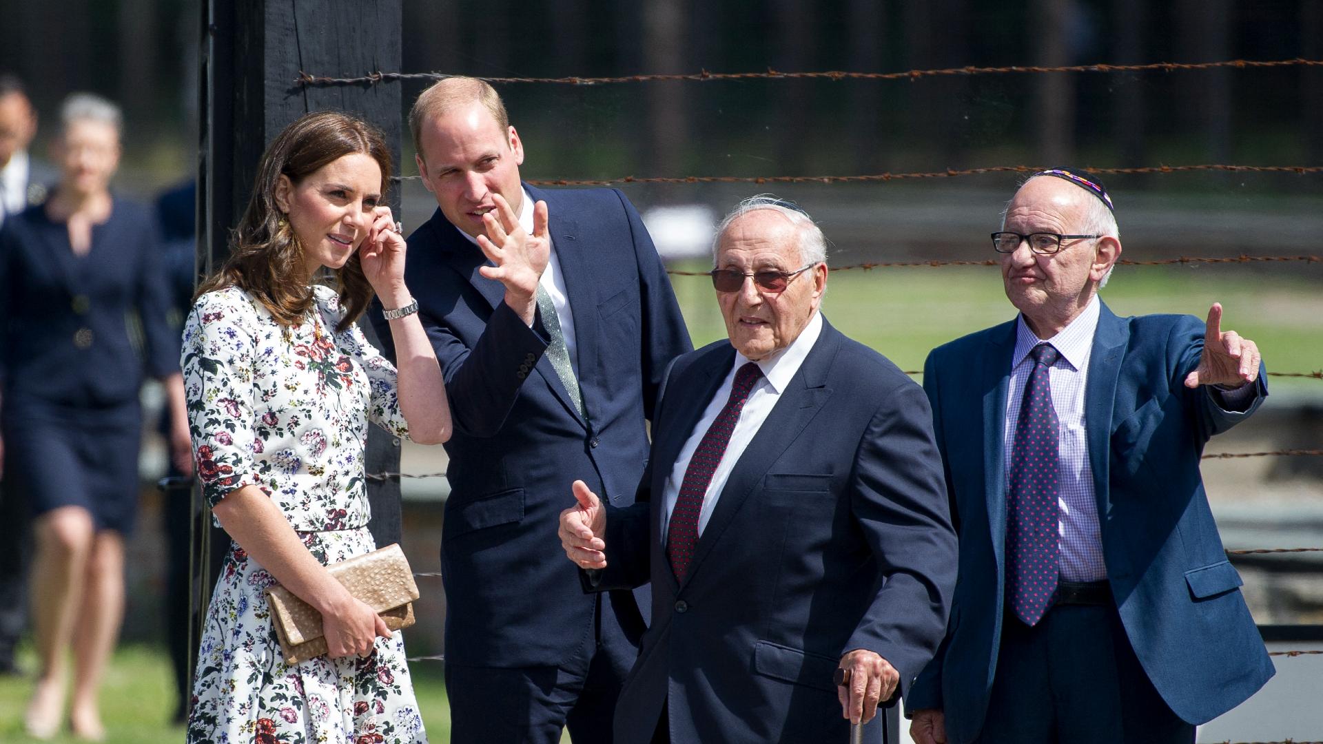 Zigi Shipper (R-L) and Manfred Goldberg revisited the Stutthof concentration camp with Prince William and Princess Catherine in 2017 (Simon Krawczyk/AFP)