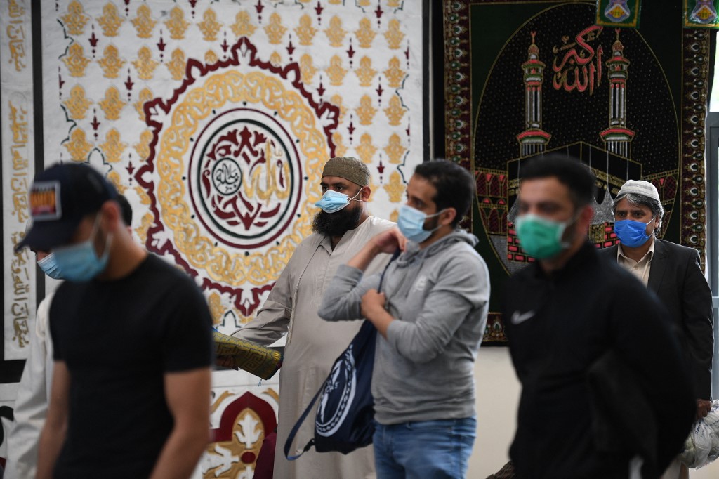 Worshippers attend a mosque in Sheffield, northern England, on 24 July 2020 (AFP)