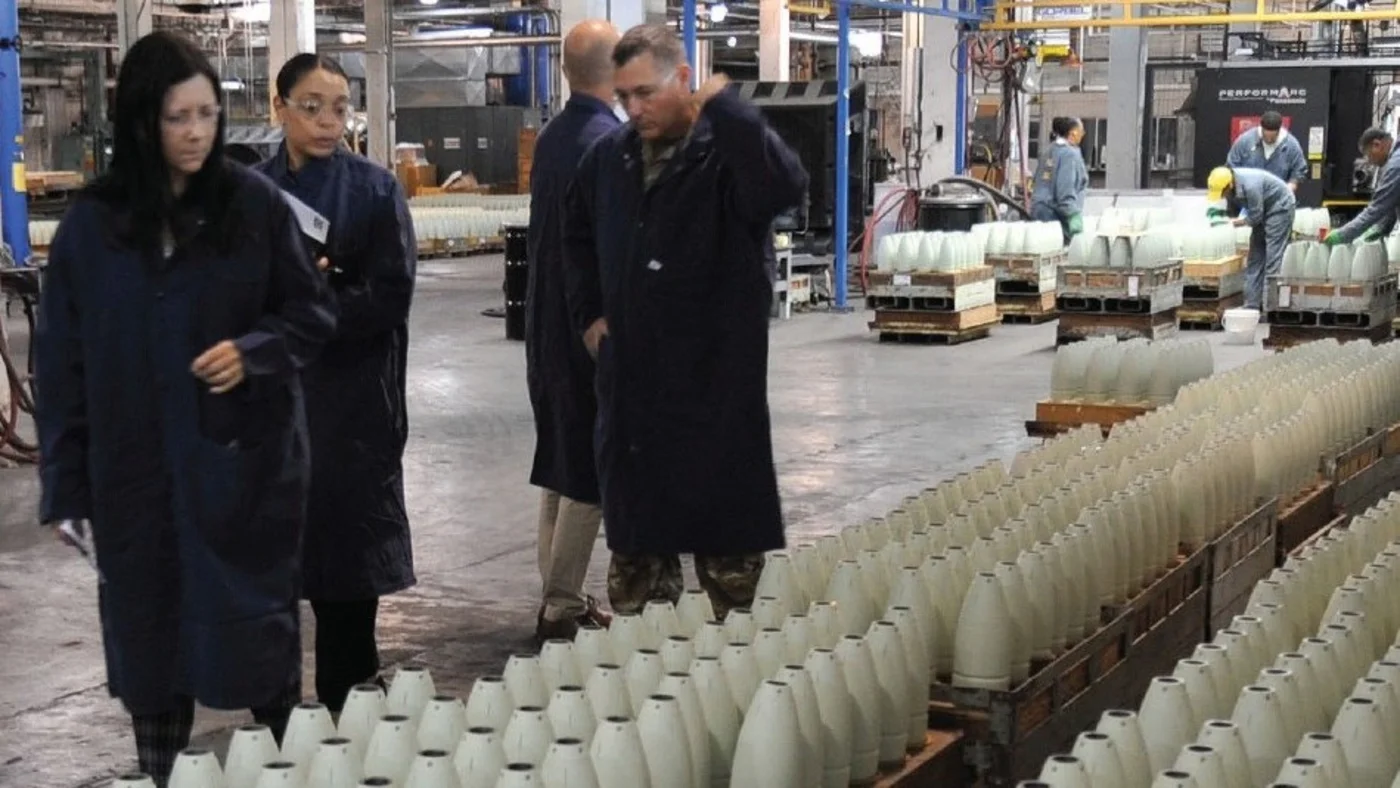 Liz Miranda (second from left), executive deputy to the commanding general, US Army Materiel Command, inspects shells at the Pine Bluff Arsenal’s white phosphorus facility in December 2025 (US Army)