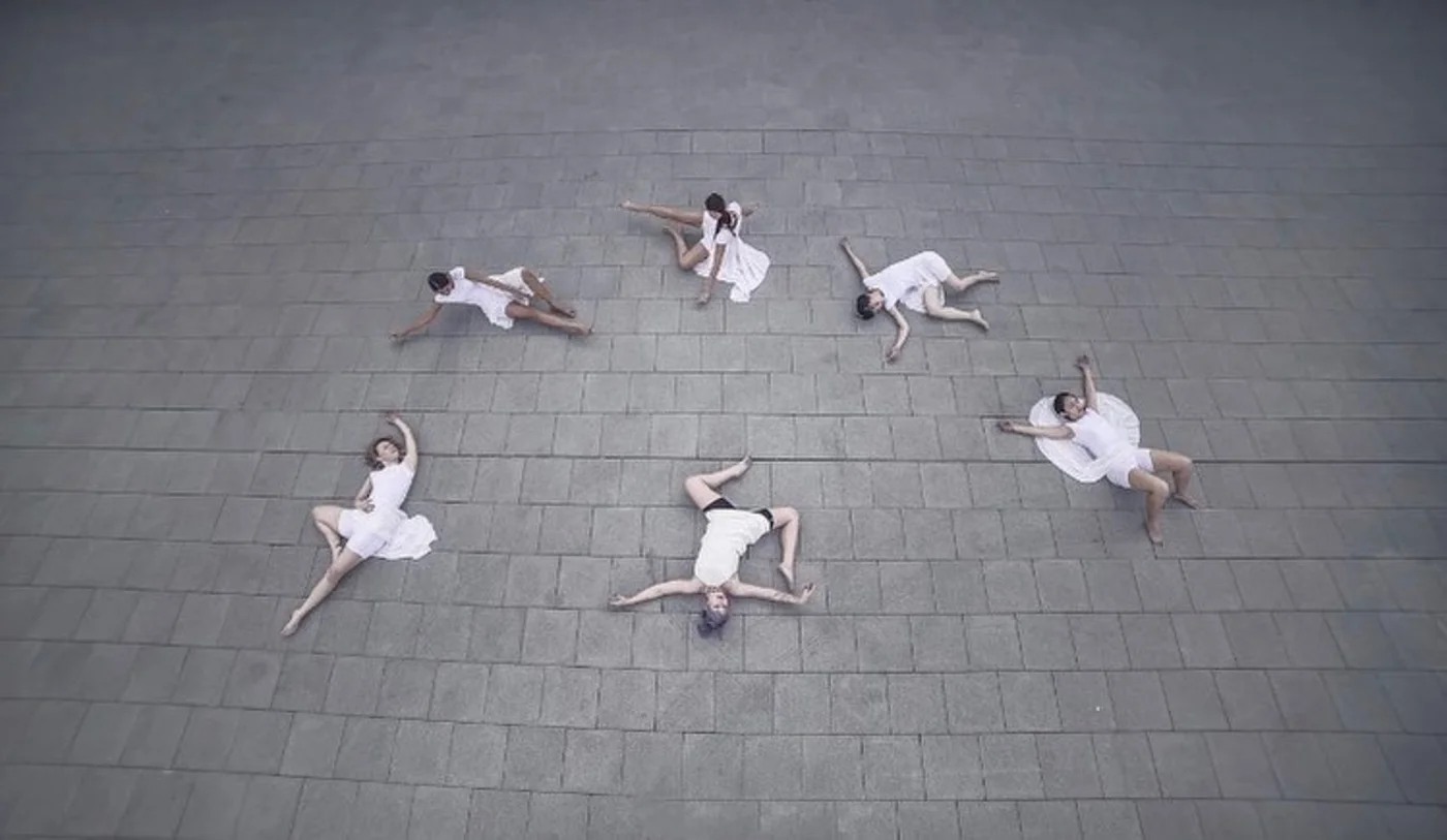 Photo de The house of Bernarda Alba dans le cadre du festival Quoz Arts Fest (2018), un festival de danse contemporaine organisé par la compagnie Sima à Dubai (avec l’aimable autorisation d’Alaa Krimed)