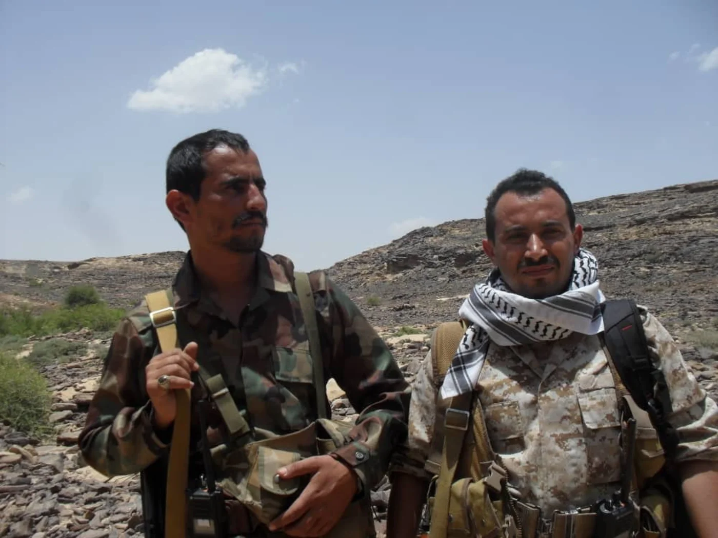 Houthi fighters