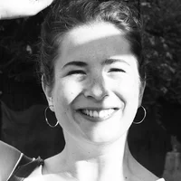 Profile picture for user Constance Léon
