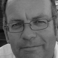 Profile picture for user Mark Curtis