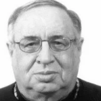 Profile picture for user Fr. Manuel Musallam