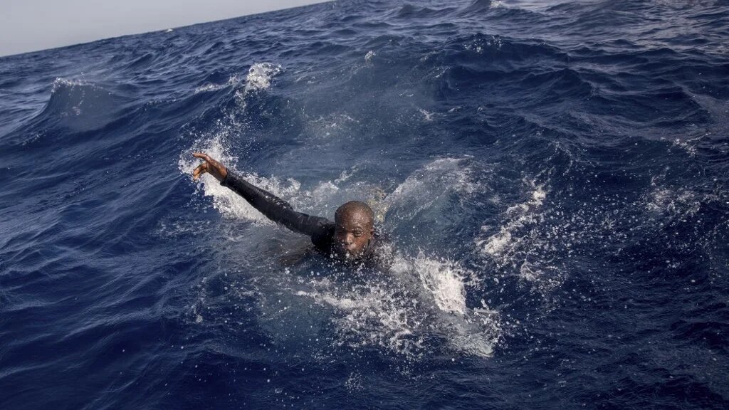 Ces derniers mois, selon les chiffres de l’Organisation internationale pour les migrations (OIM) publiés en février, plus de 18 000 migrants sont morts ou disparus en Méditerranée depuis 2014, contre 1 553 en 2021 (AFP/Alessio Paduano)
