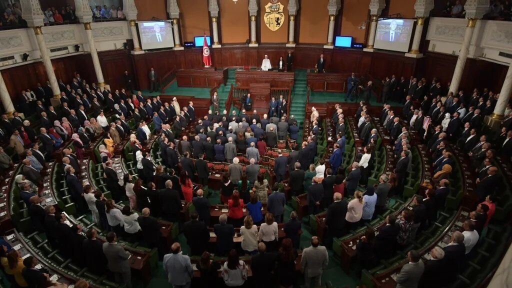 La probable future coalition gouvernementale s’inscrit dans le bras de fer qui oppose depuis des mois Rached Ghannouchi à Kais Saied (en photo lors de sa prestation de serment) pour le leadership de la Tunisie (AFP)